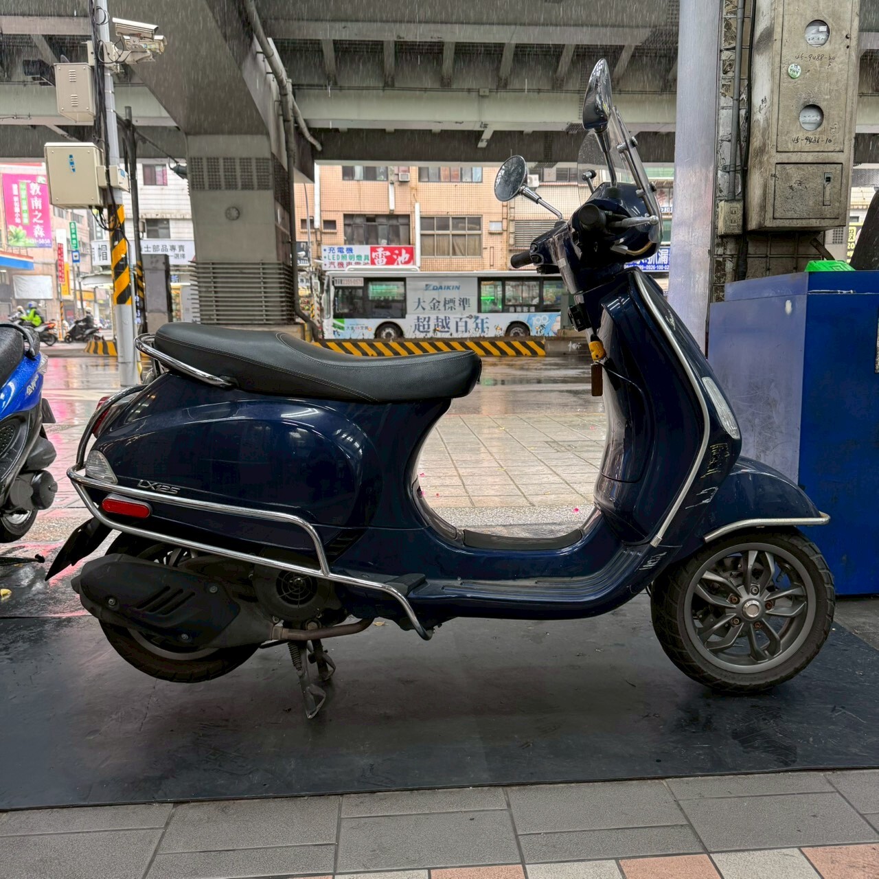 LINE_ALBUM_0518_251021_4