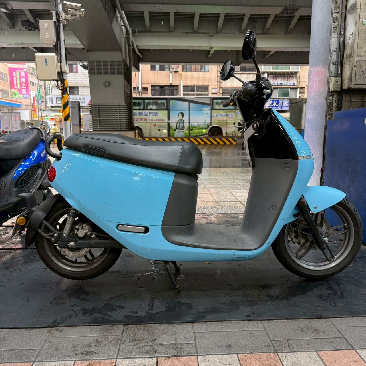 LINE_ALBUM_0735_251021_4