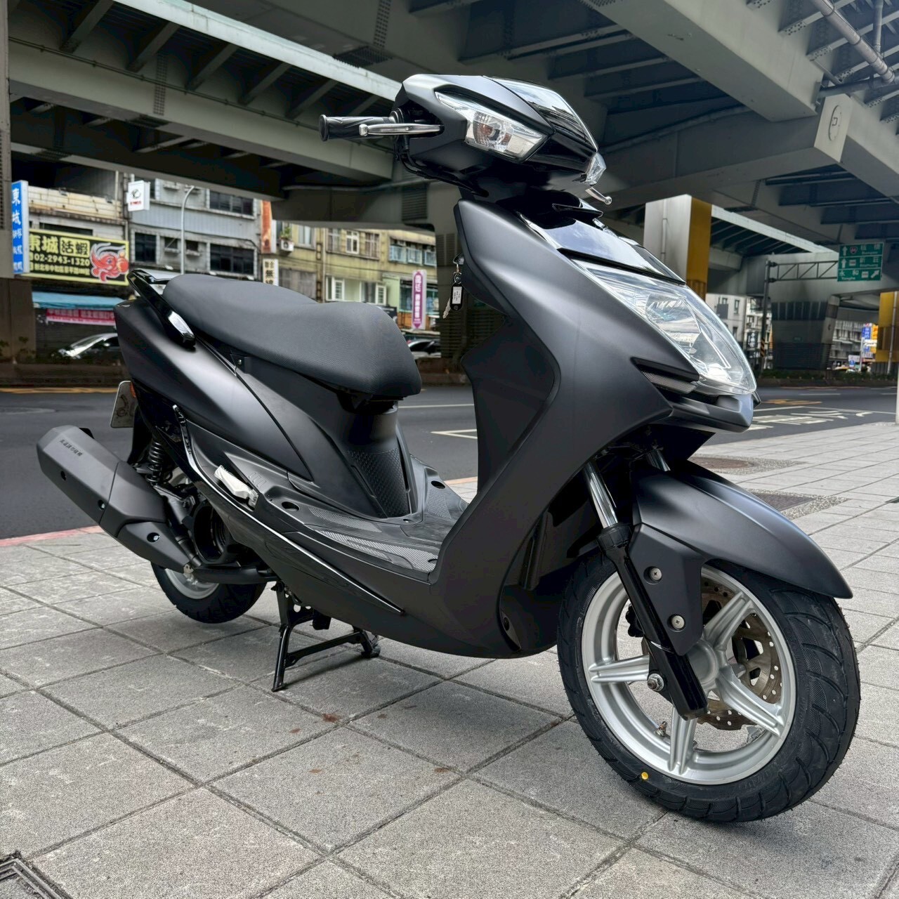 LINE_ALBUM_1656_251021_3