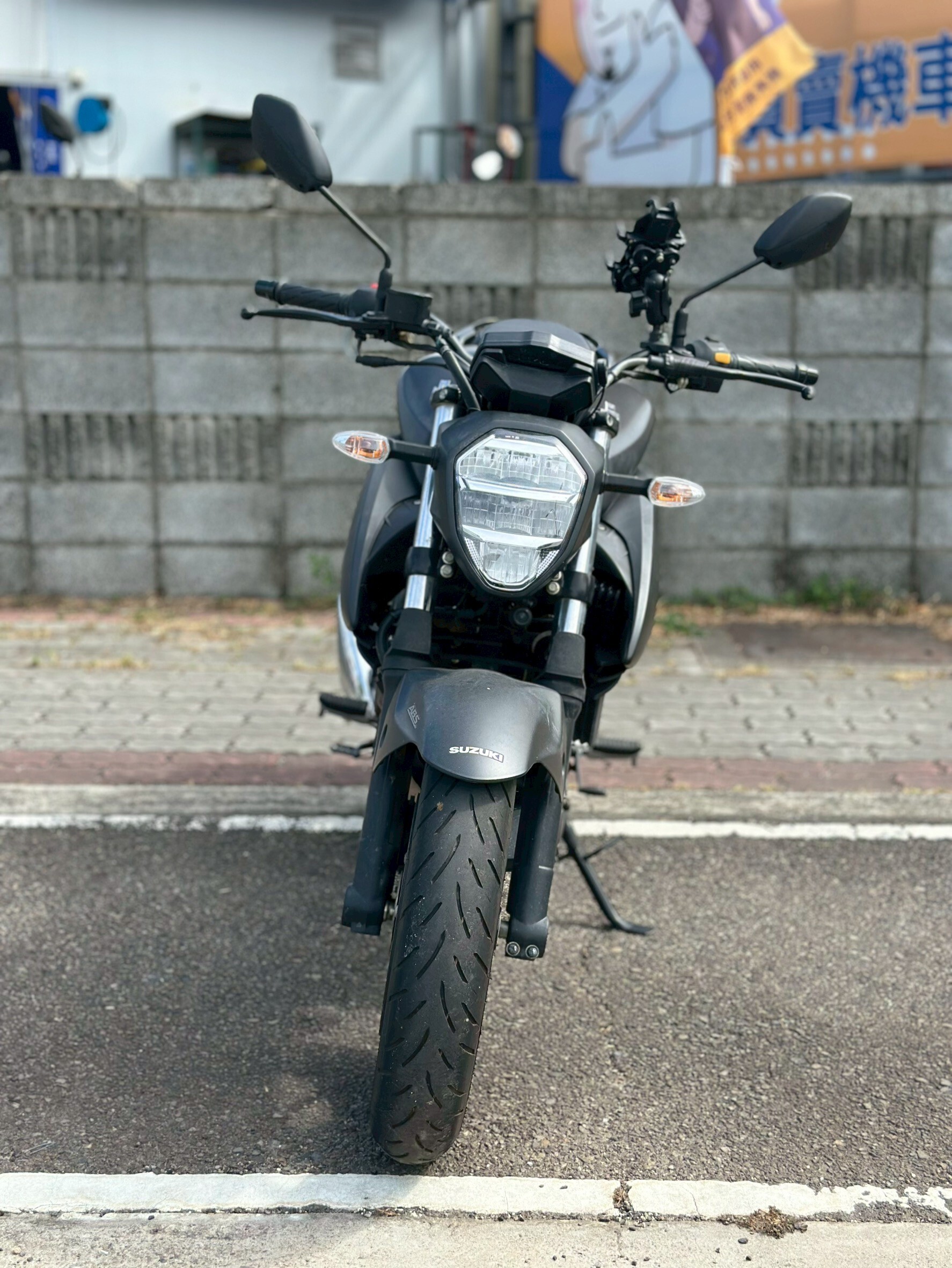 LINE_ALBUM_2023 SUZUKI GIXXER 250 _0216 64xxKM $92,000_251022_4