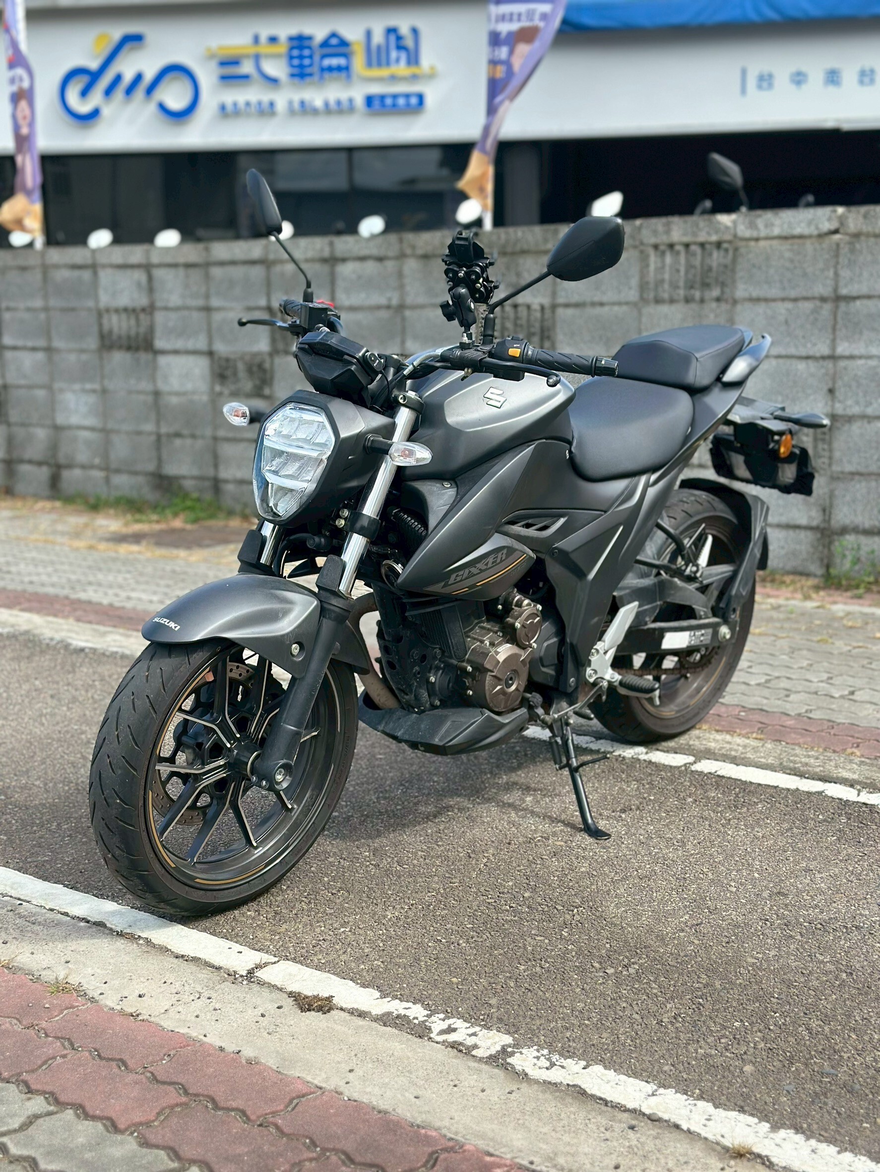 LINE_ALBUM_2023 SUZUKI GIXXER 250 _0216 64xxKM $92,000_251022_5