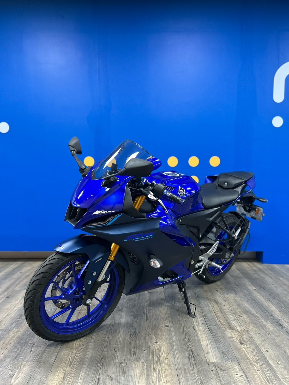 LINE_ALBUM_2022 R15 V4 TCS _9398 里程10xx $84999_251022_5