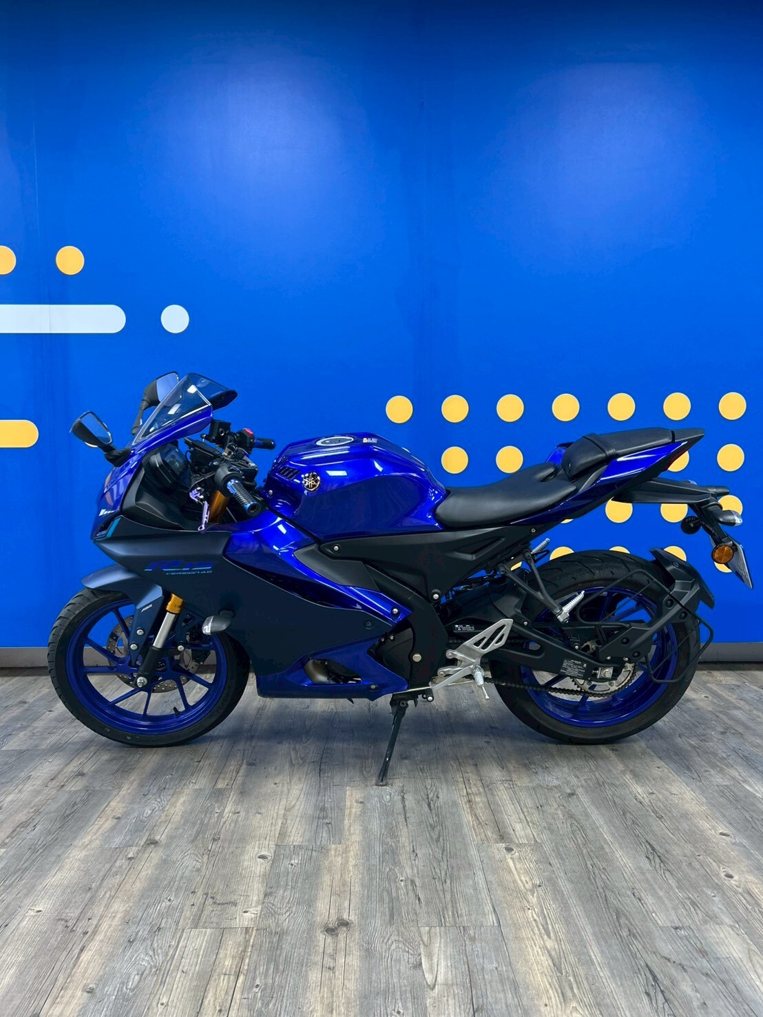 LINE_ALBUM_2022 R15 V4 TCS _9398 里程10xx $84999_251022_3
