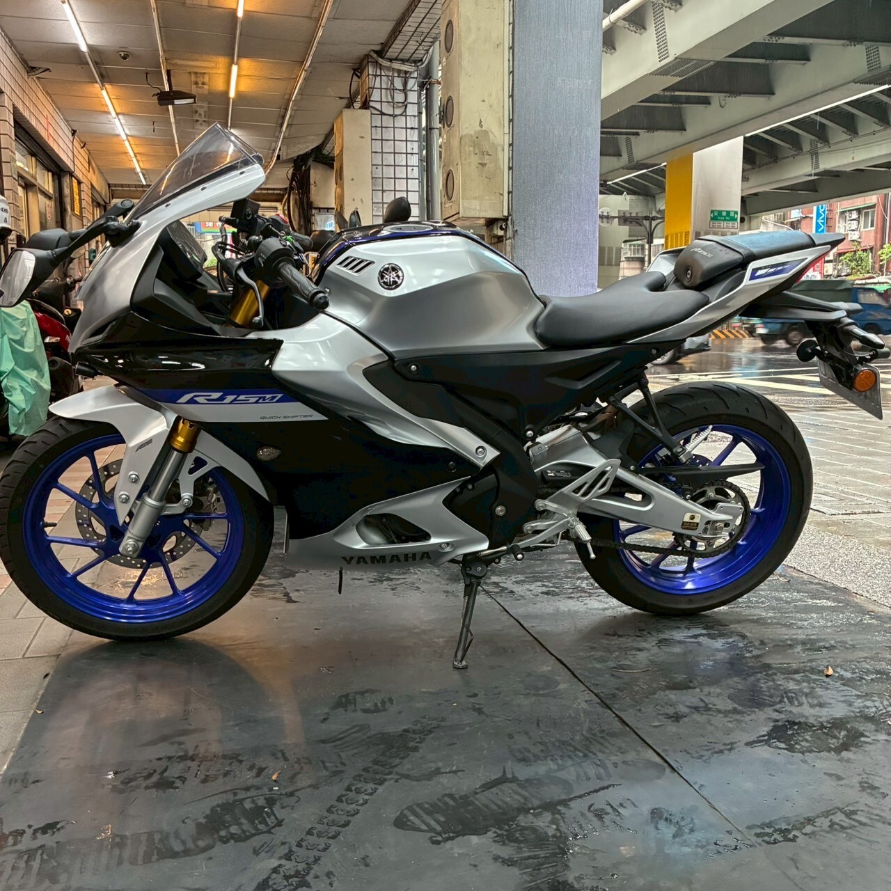 LINE_ALBUM_2023 山葉 R15M V4 _5820 $75000_251027_3