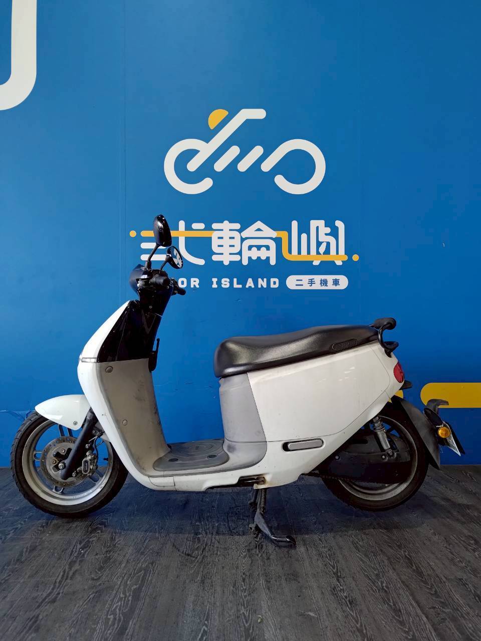 LINE_ALBUM_2018 睿能 GOGORO 2 鑰匙版 EML-8272 $23000 里程 儀表淡化_251027_3