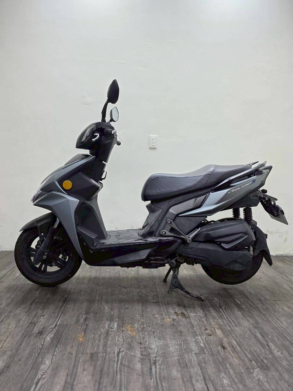 LINE_ALBUM_2017 光陽 雷霆S150 RACINGS 雙碟 _5593 $42000 里程 26XXX_251028_4