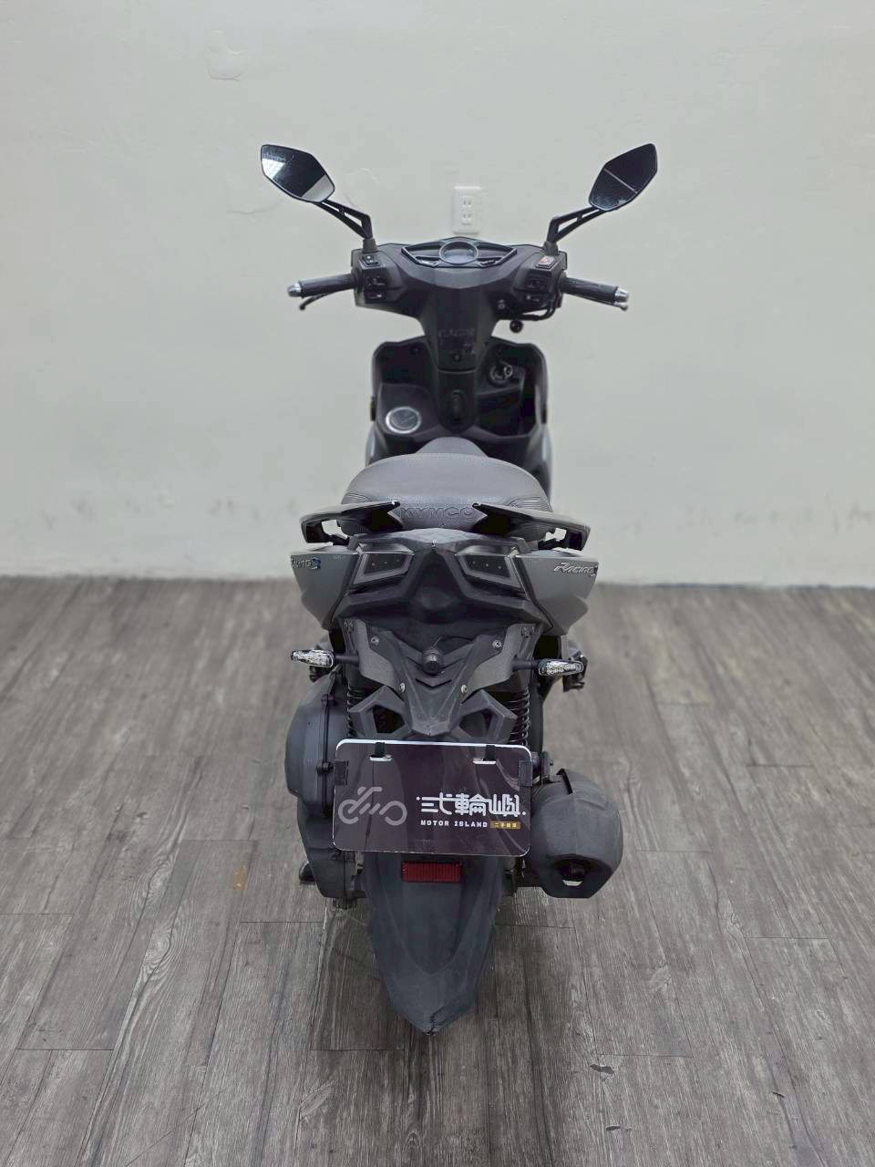 LINE_ALBUM_2017 光陽 雷霆S150 RACINGS 雙碟 _5593 $42000 里程 26XXX_251028_2