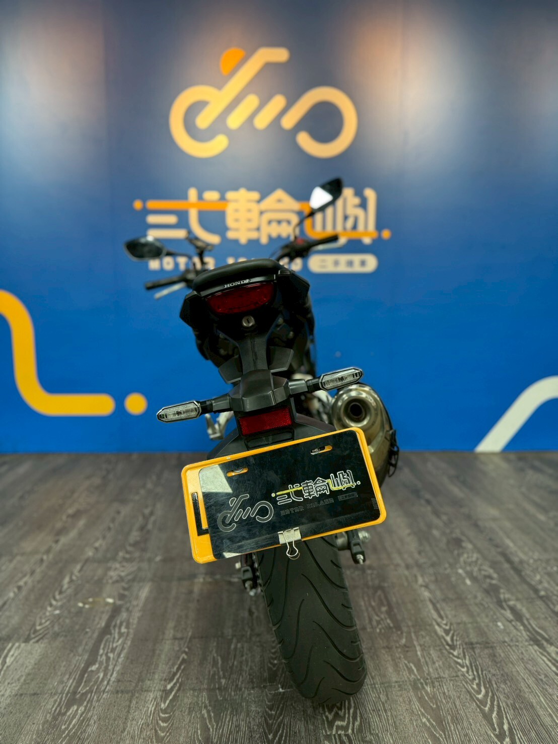 LINE_ALBUM_20年 本田 CB300R ABS _7825 20xxxkm $68000(特價現況販售)_251030_7