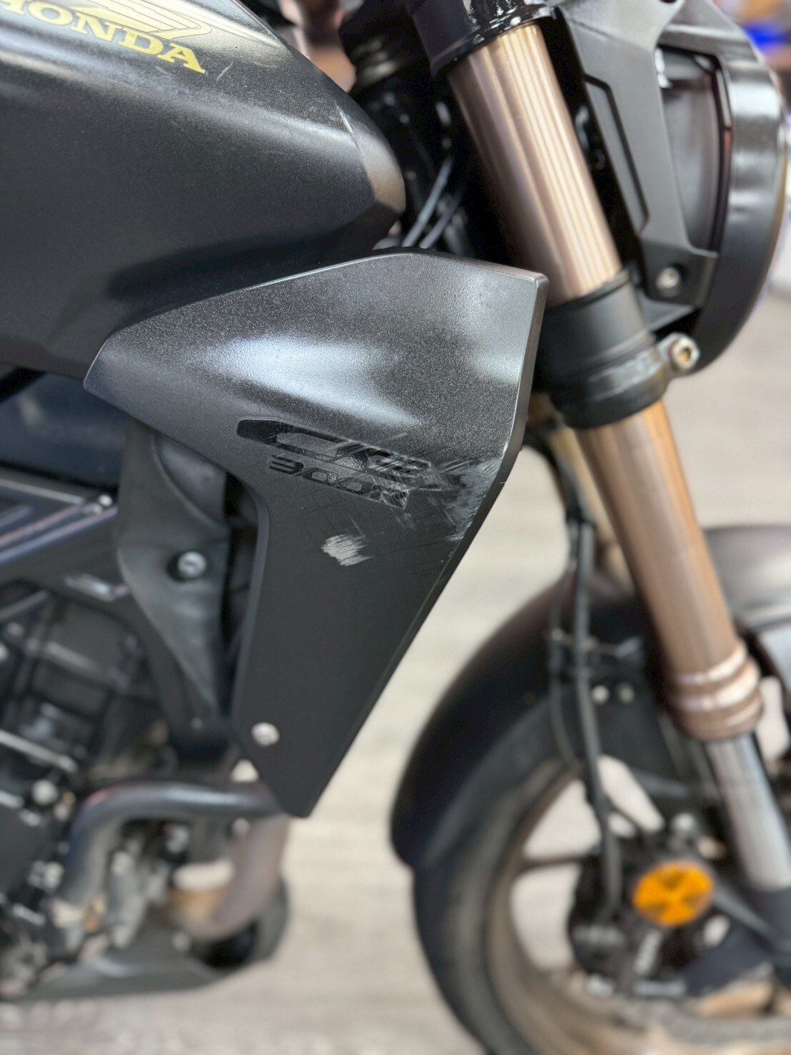 LINE_ALBUM_20年 本田 CB300R ABS _7825 20xxxkm $68000(特價現況販售)_251030_6