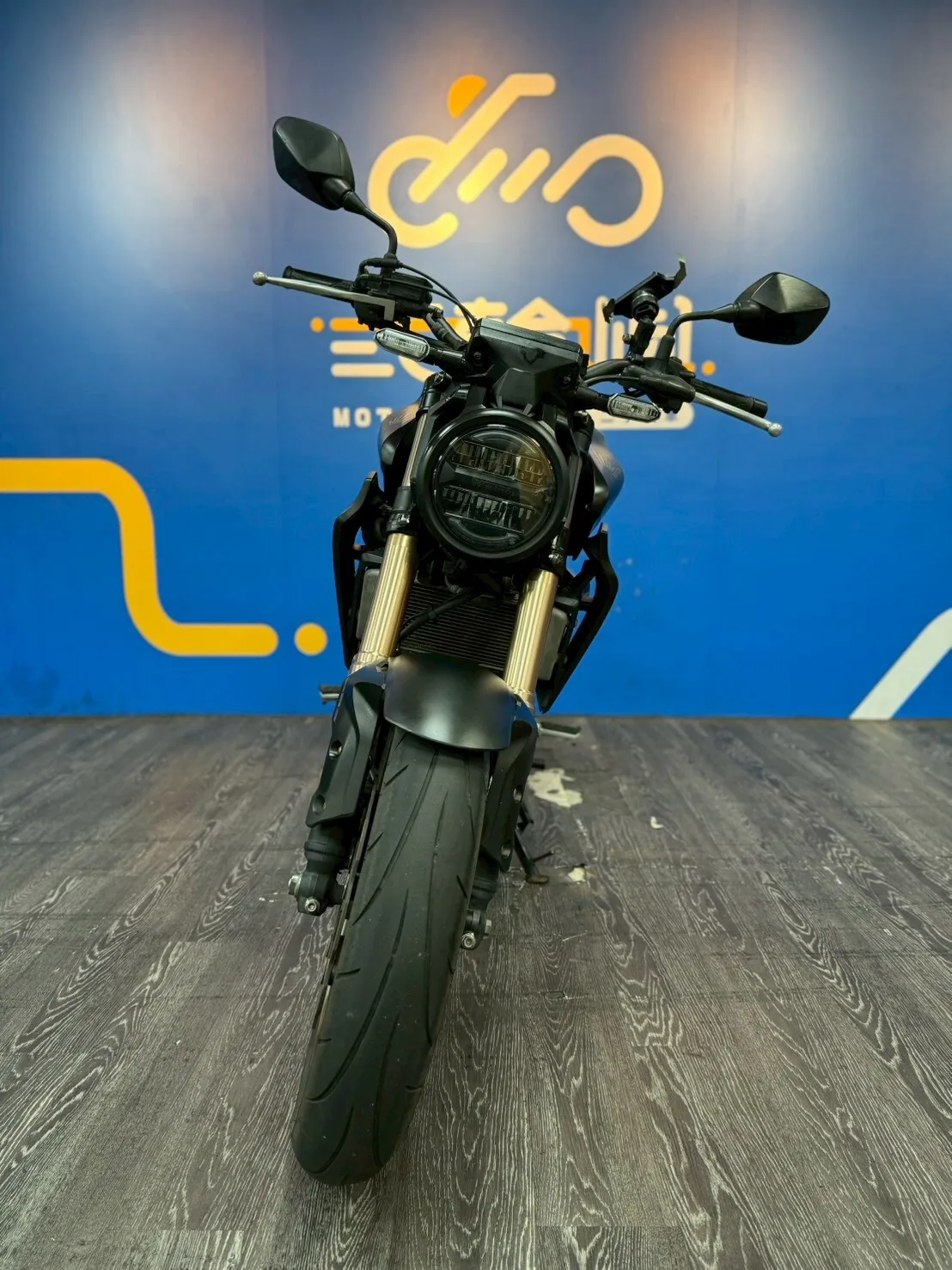 LINE_ALBUM_20年 本田 CB300R ABS _7825 20xxxkm $68000(特價現況販售)_251030_10