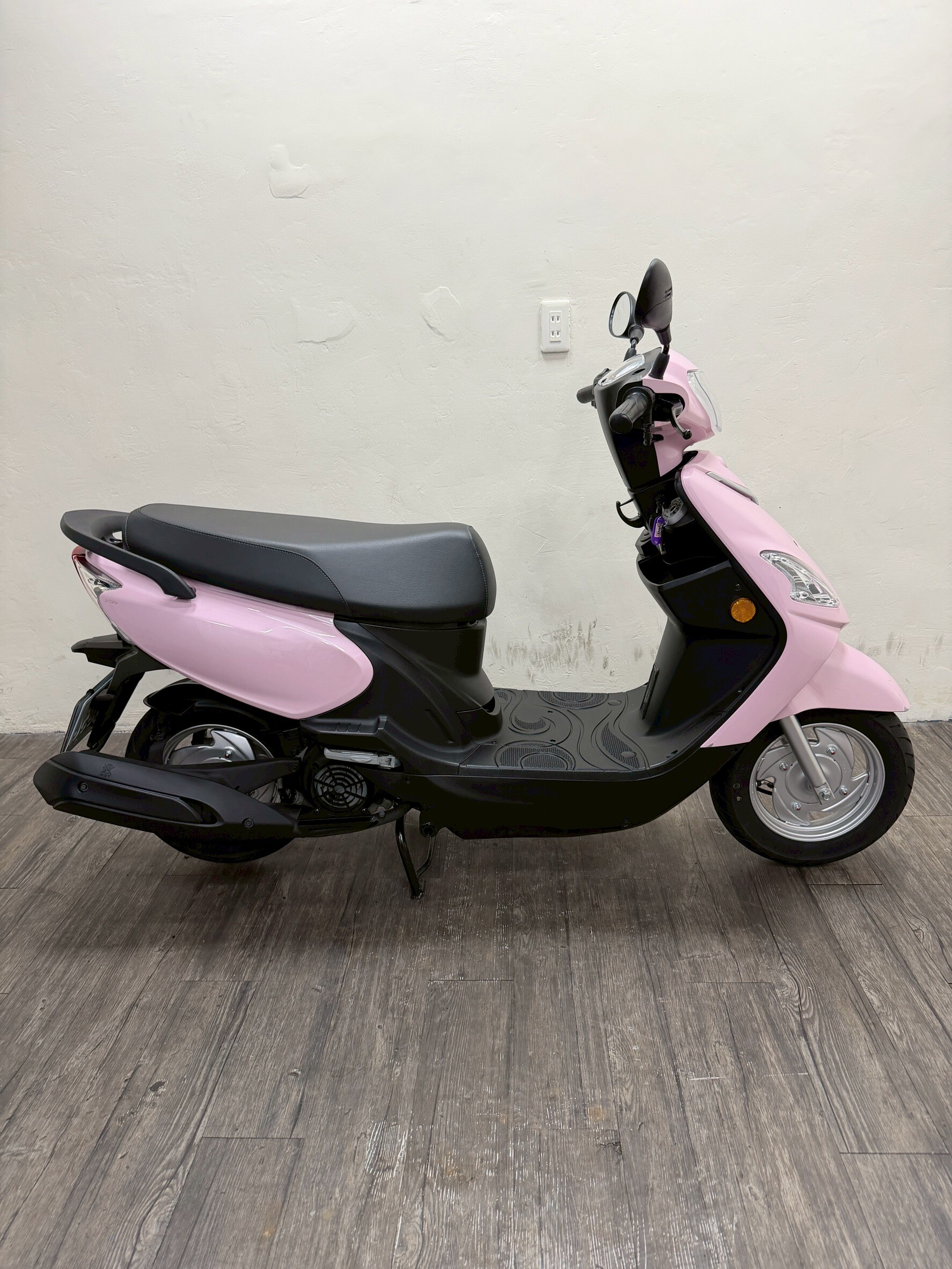 LINE_ALBUM_2025 三陽 WOO 115 _0636 $45000 里程 9XX_251101_8