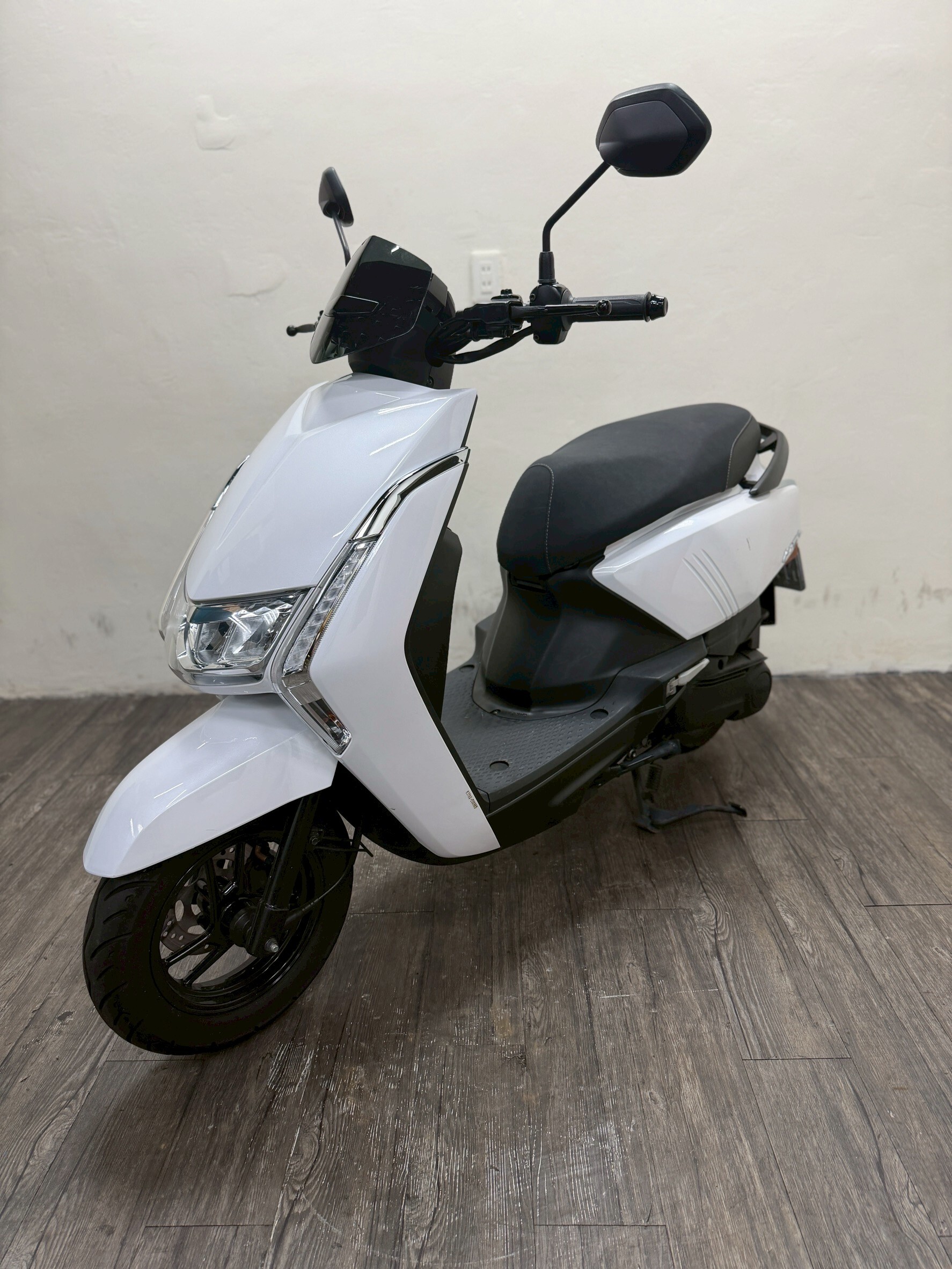 LINE_ALBUM_2024 山葉 LIMI 125 _6956 $60000 里程 18XX_251105_10