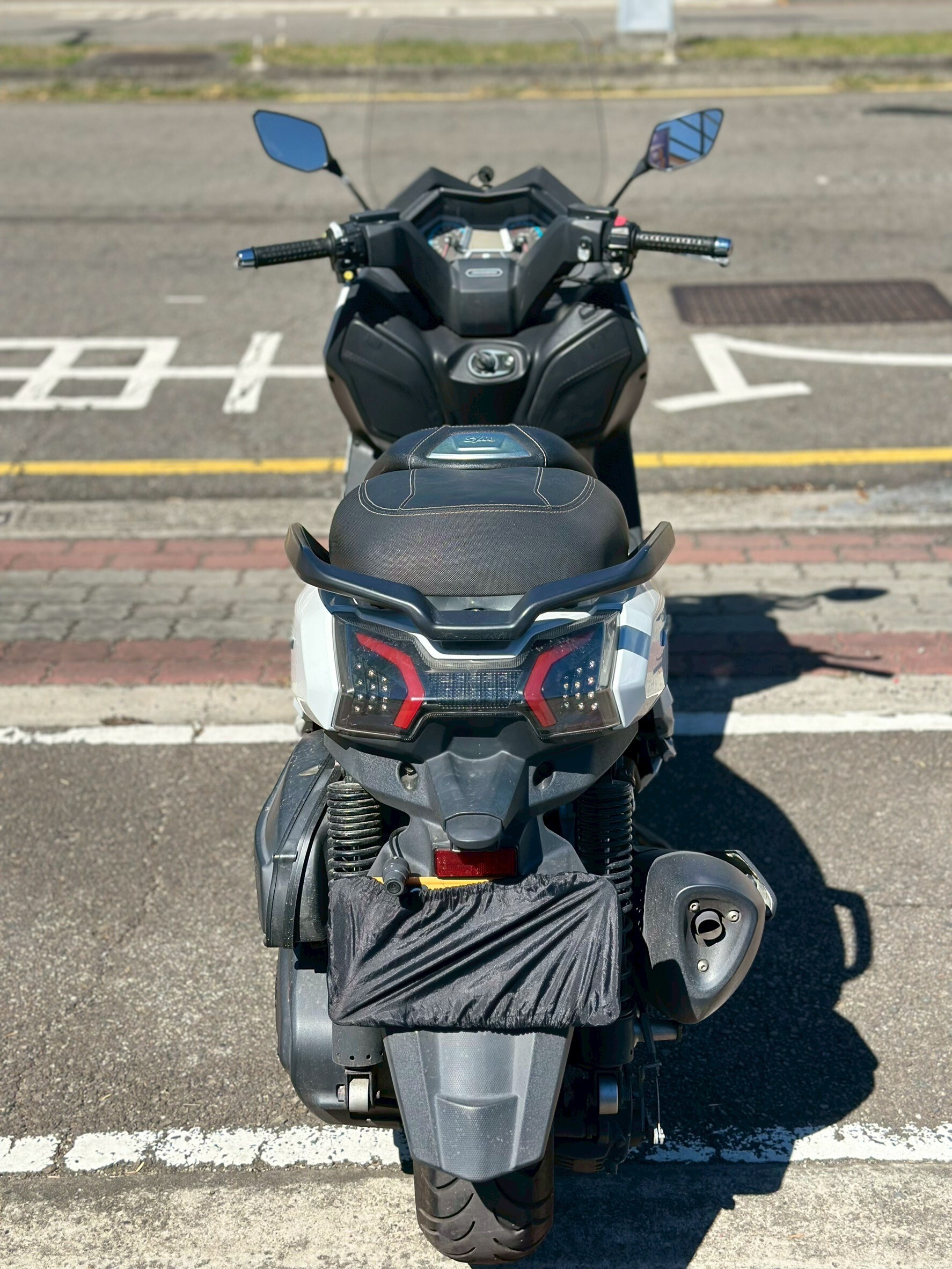 LINE_ALBUM_2021 三陽 MAXSYM 400 TCS _0601 96xxKM $79,999_251105_3