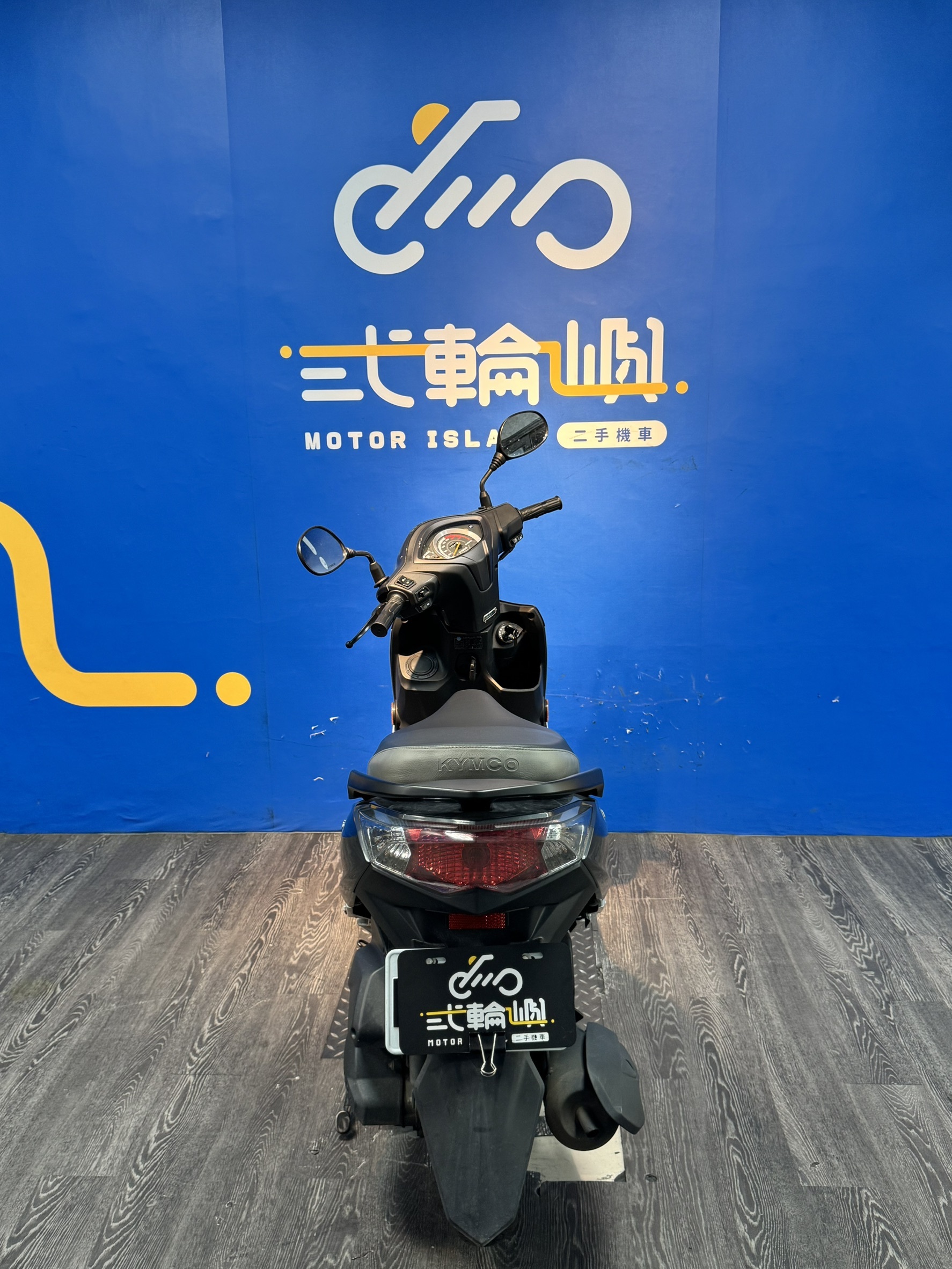 line_oa_chat_251106_201316_group_4