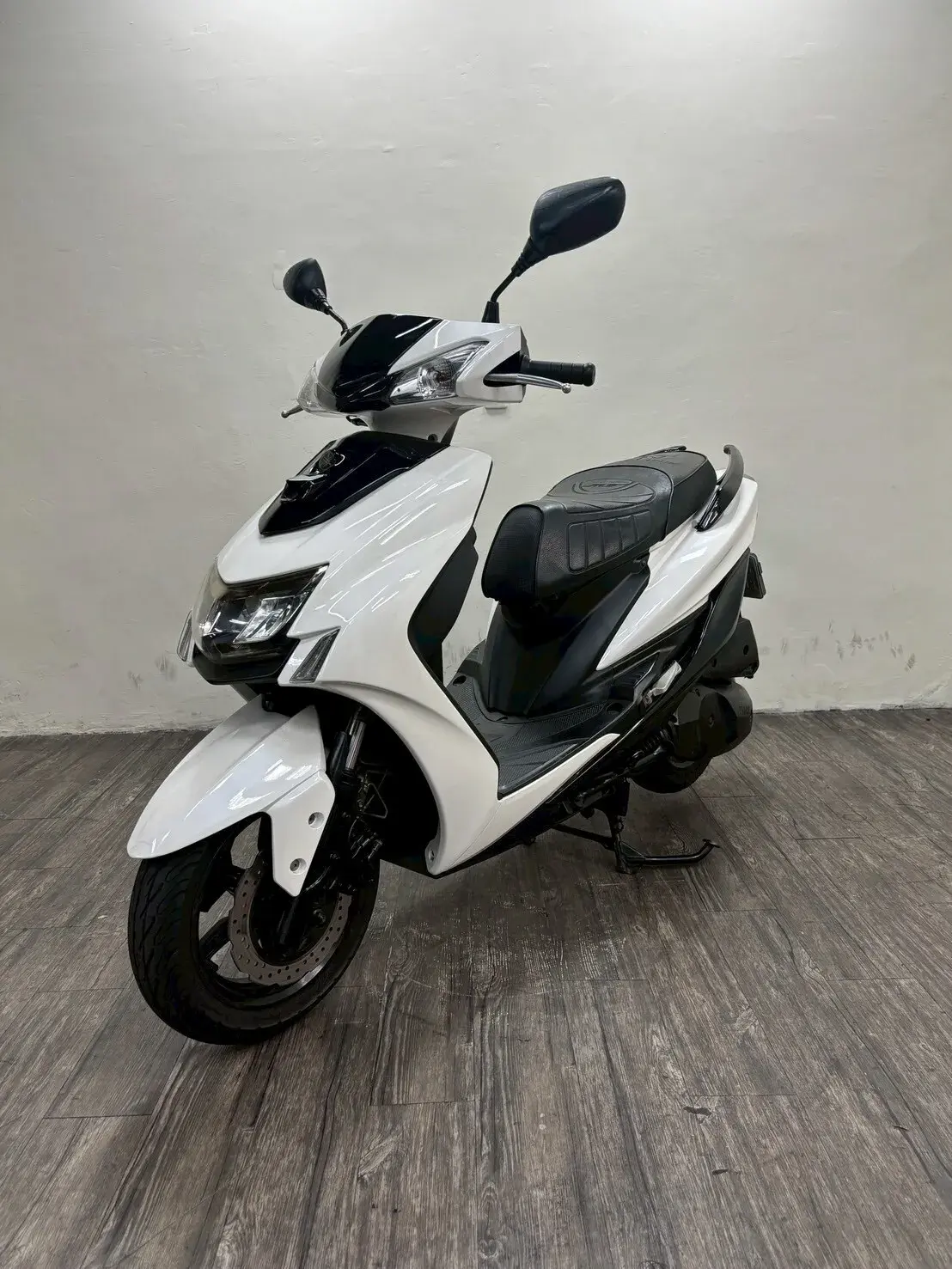 LINE_ALBUM_2018 山葉 勁戰五代 125 ABS _3827 $52000 里程40XXX_251001_5