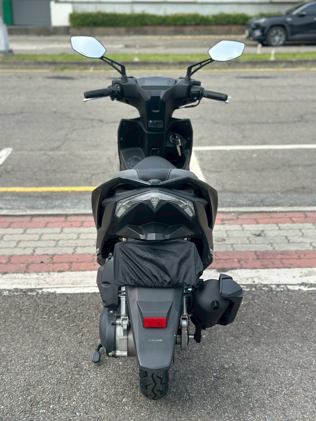 LINE_ALBUM_2022 光陽 VJR 4V 125 (ABS+TCS) _7329 328xxKM $55,000_251108_3