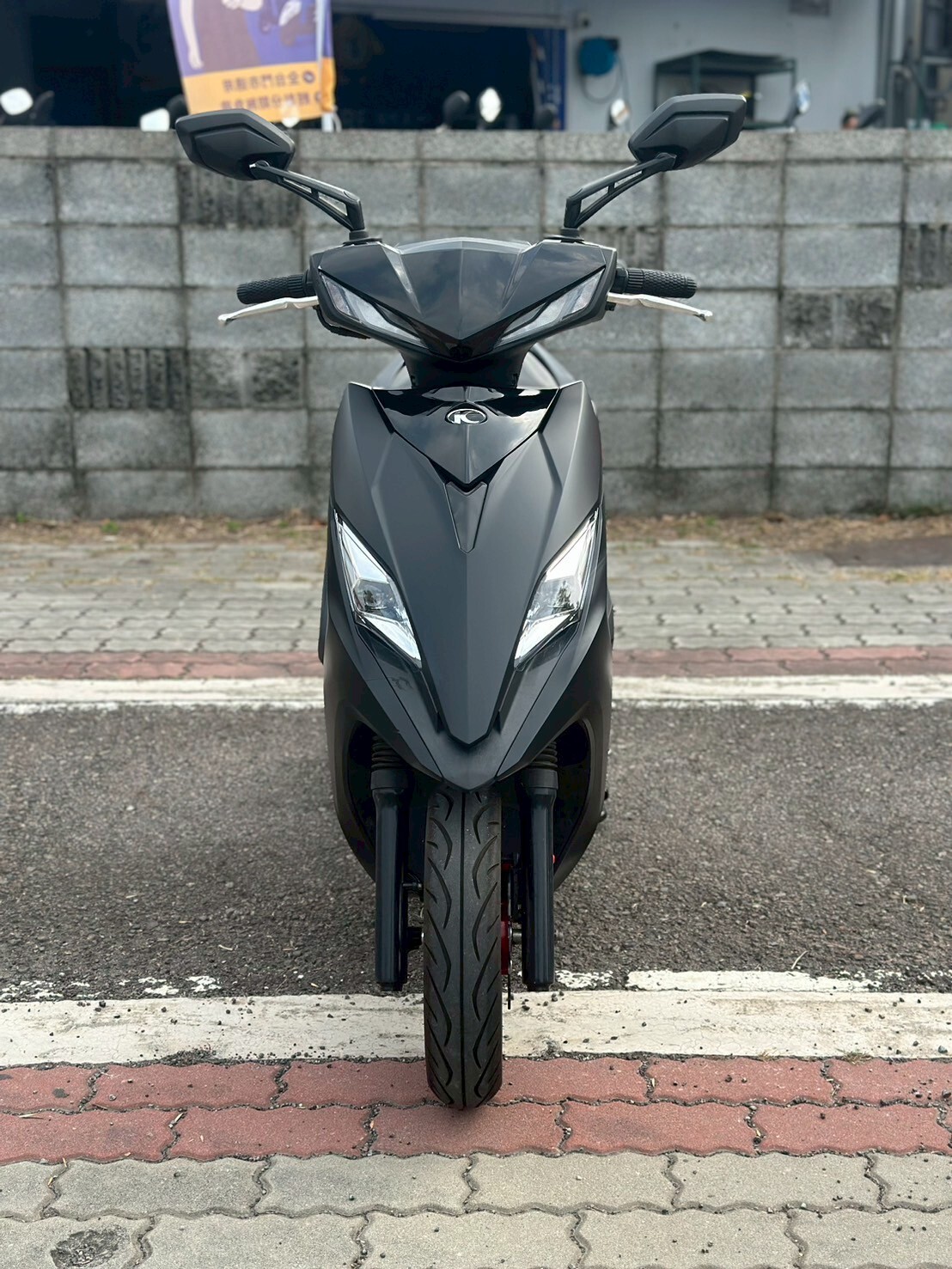 LINE_ALBUM_2022 光陽 VJR 4V 125 (ABS+TCS) _7329 328xxKM $55,000_251108_4