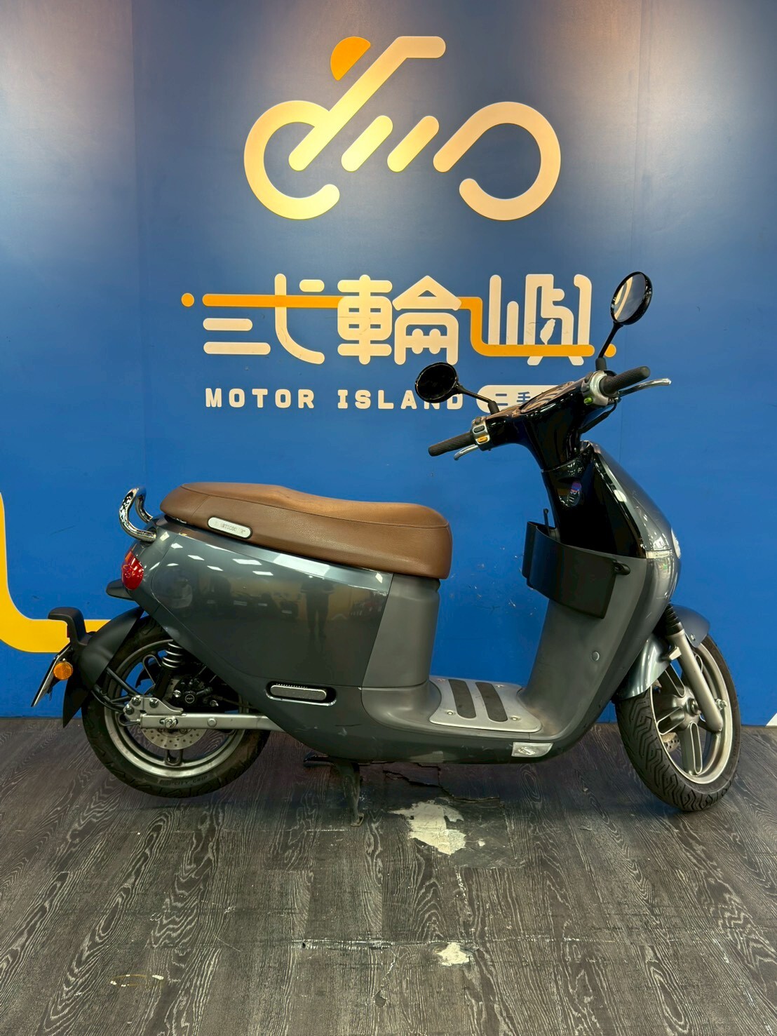LINE_ALBUM_19年 睿能 GOGORO 2 DELUXE _3288 17528km $33000_251110_1 2