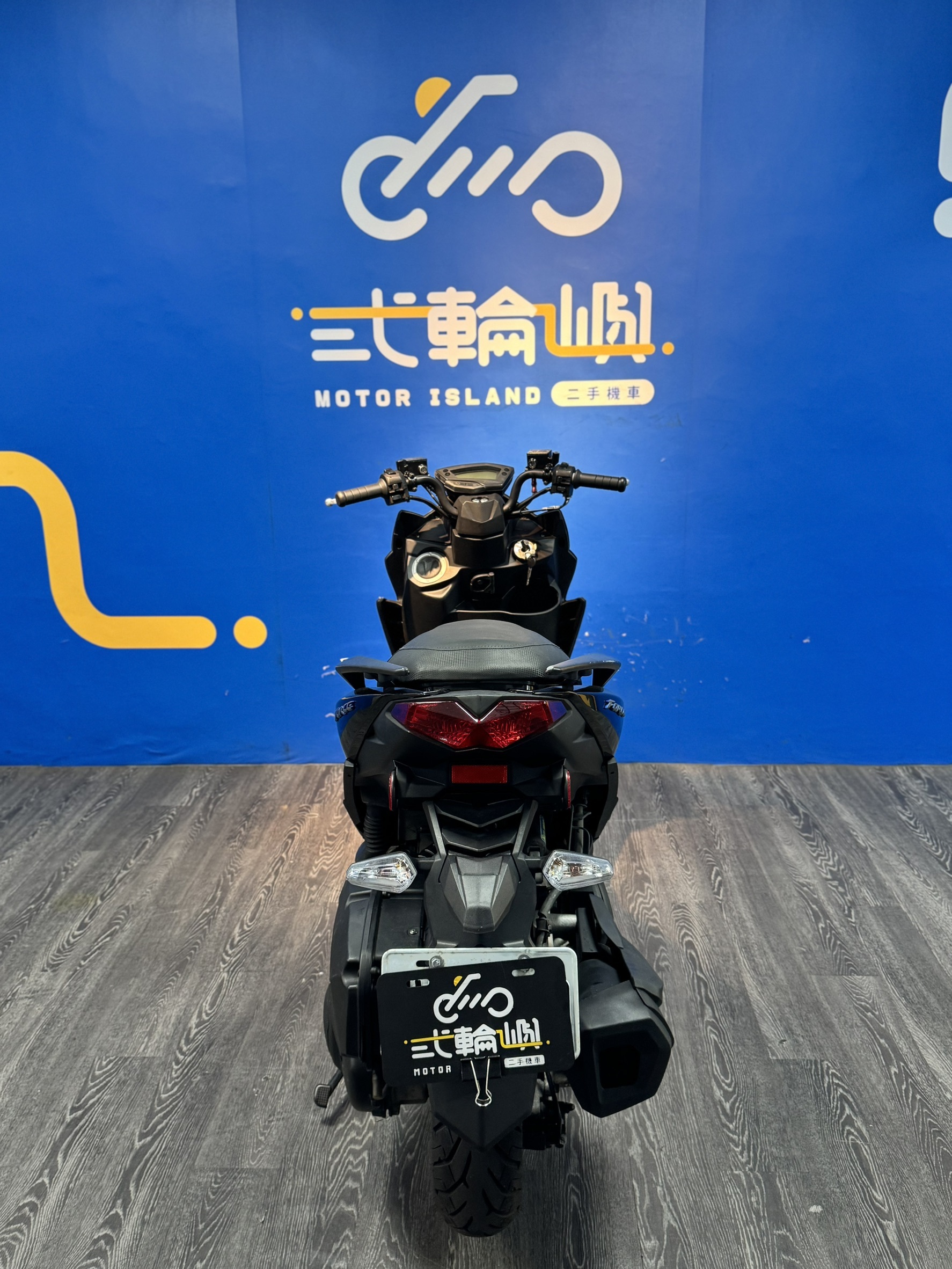 line_oa_chat_251112_183535_group_4