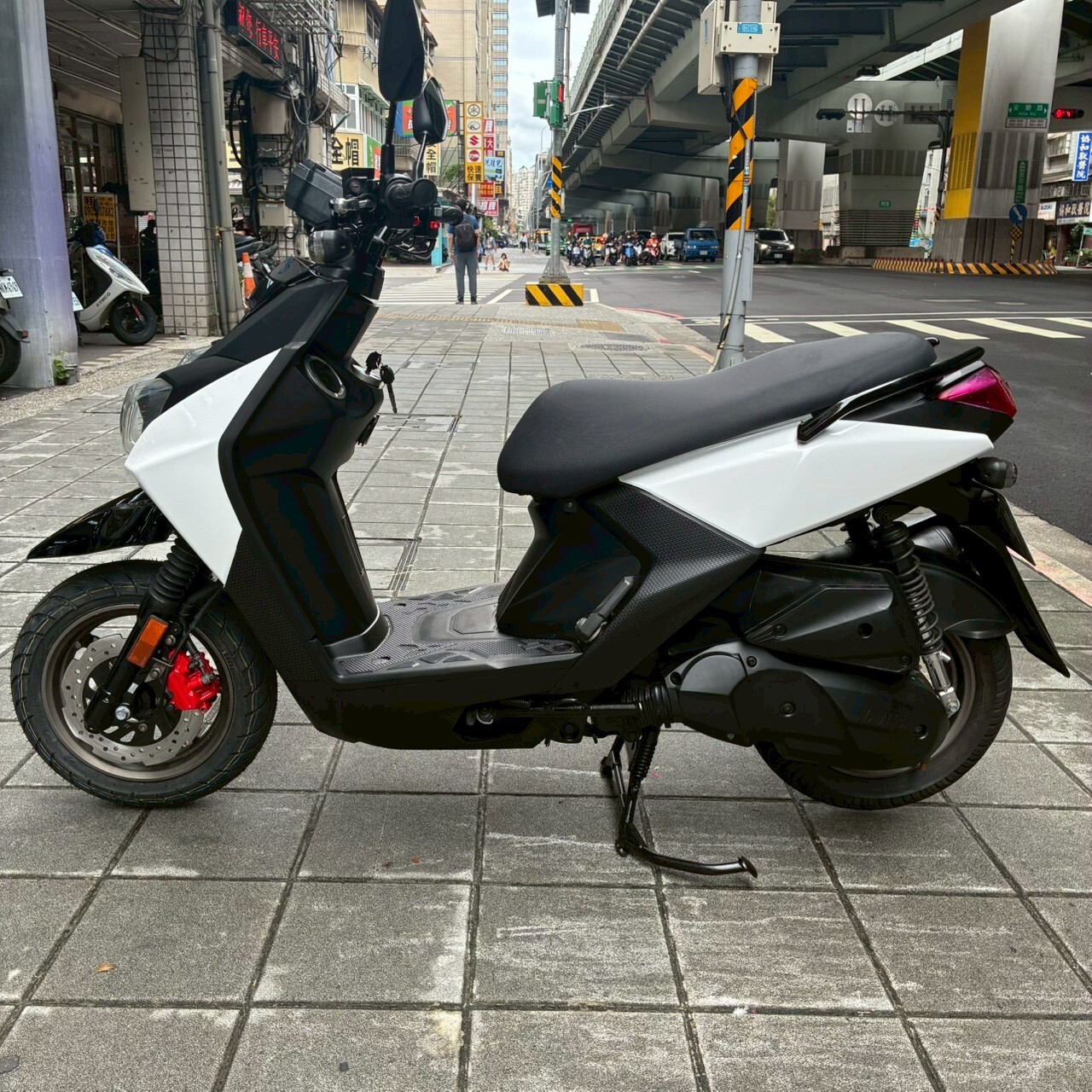 LINE_ALBUM_2016 山葉 BWSR 125 _1633 $42000_251113_3