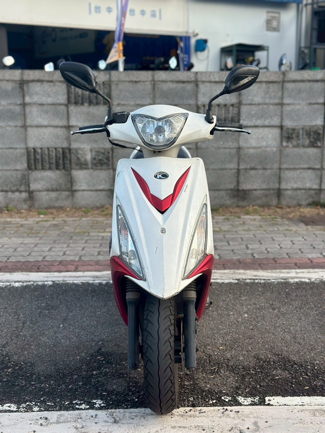 LINE_ALBUM_2016 光陽 GPll 125 碟煞 _6727 350xxKM $28,000_251113_4