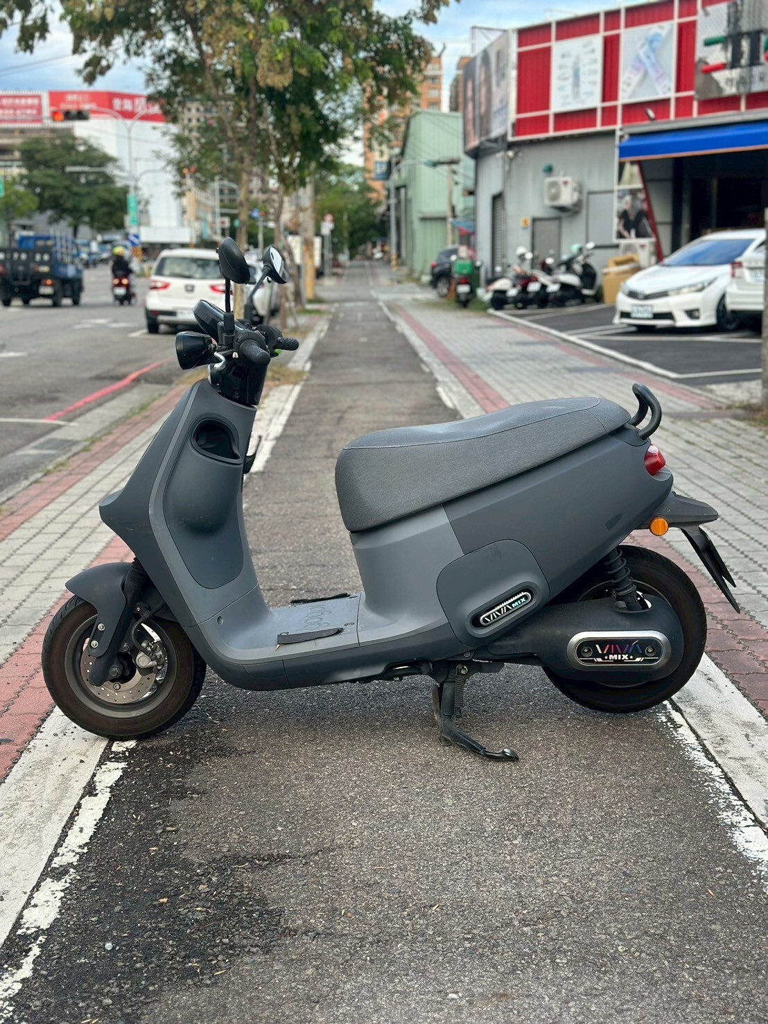 LINE_ALBUM_2021 睿能 GOGORO VIVA MIX 皮帶版 _6760 370xxKM $35,000_251113_2