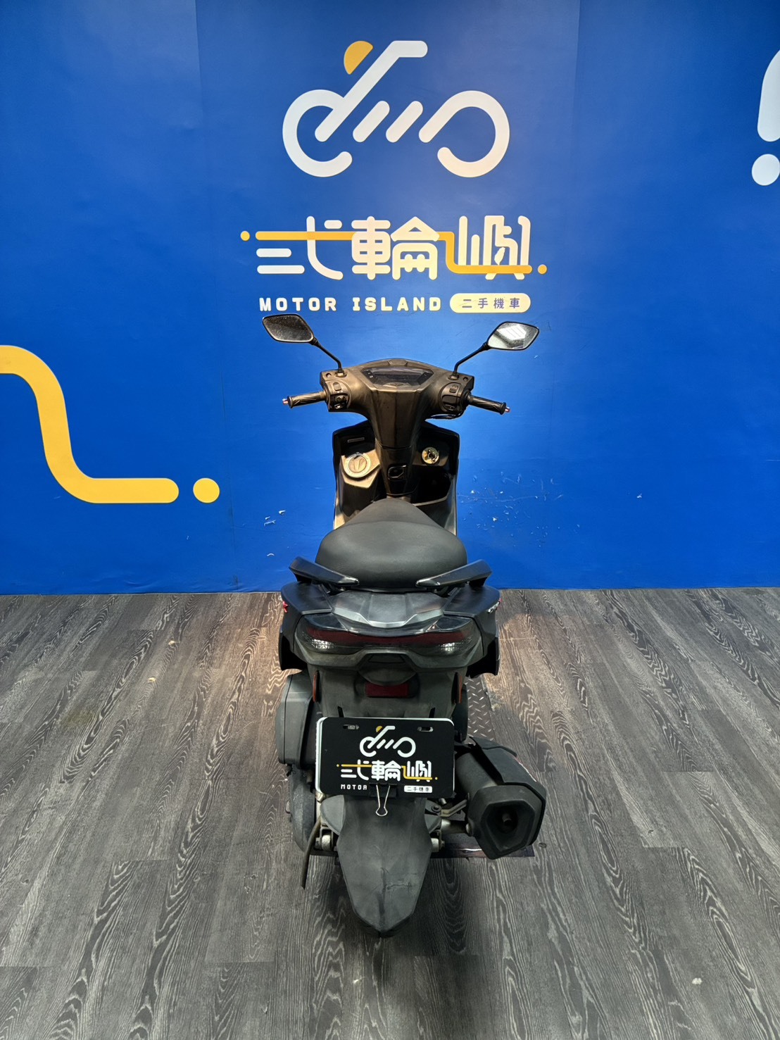 line_oa_chat_251115_101229_group_4