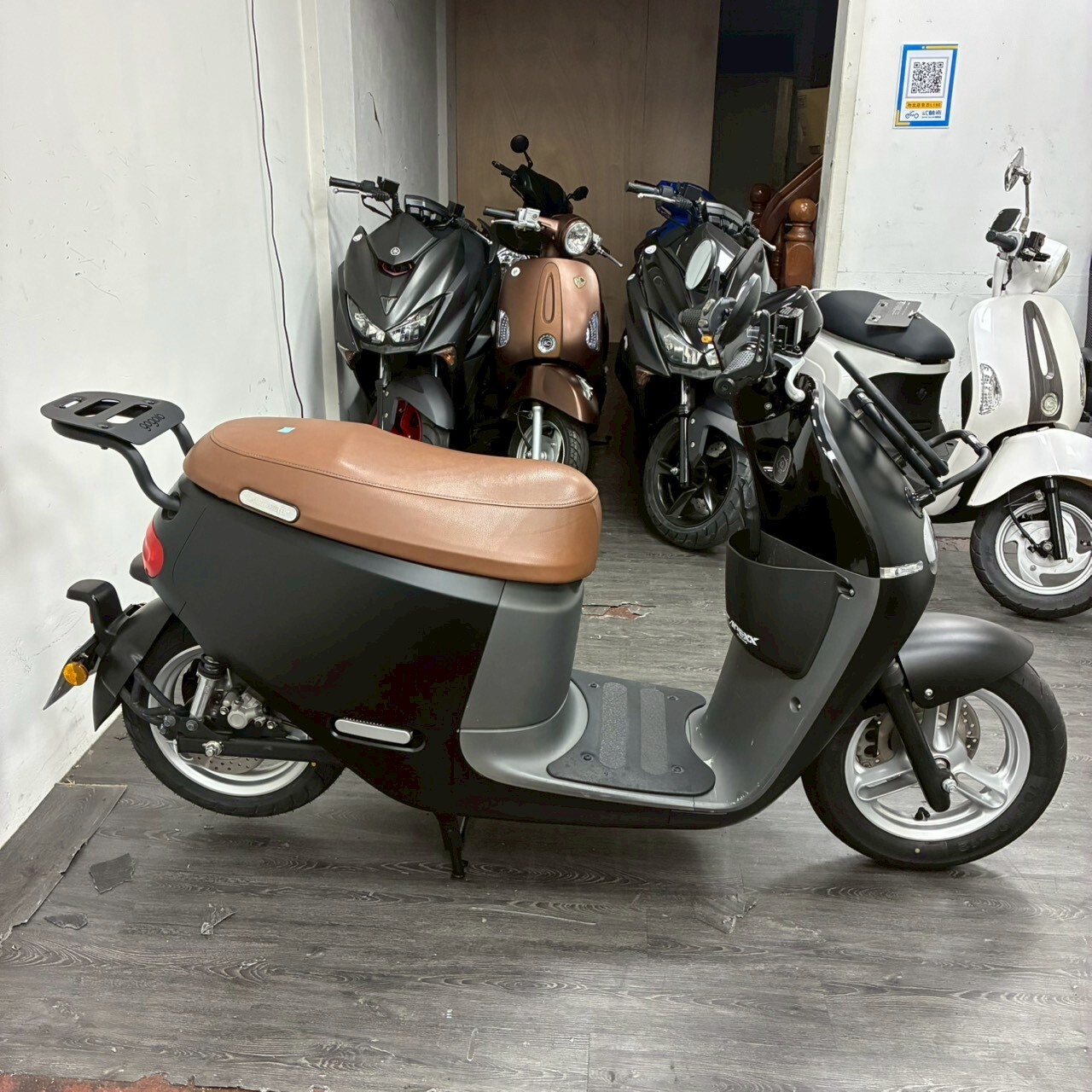 LINE_ALBUM_8539_251115_4