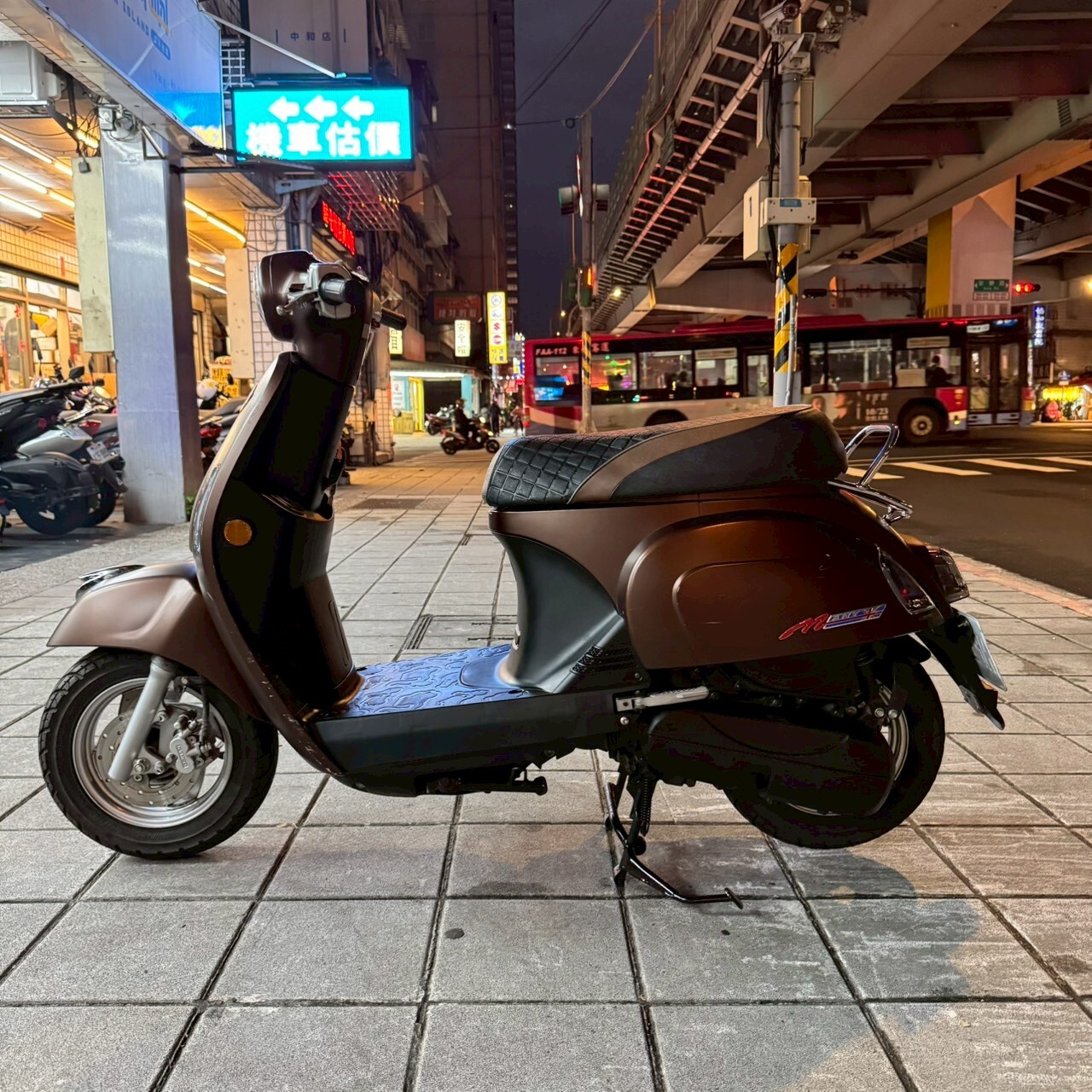 LINE_ALBUM_3928_251115_4