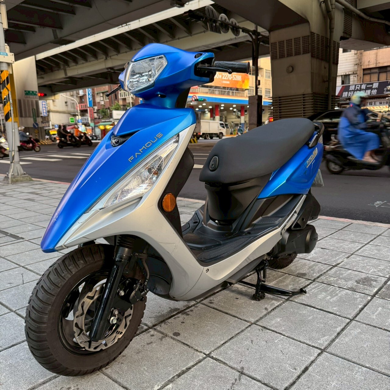 LINE_ALBUM_8781_251115_6