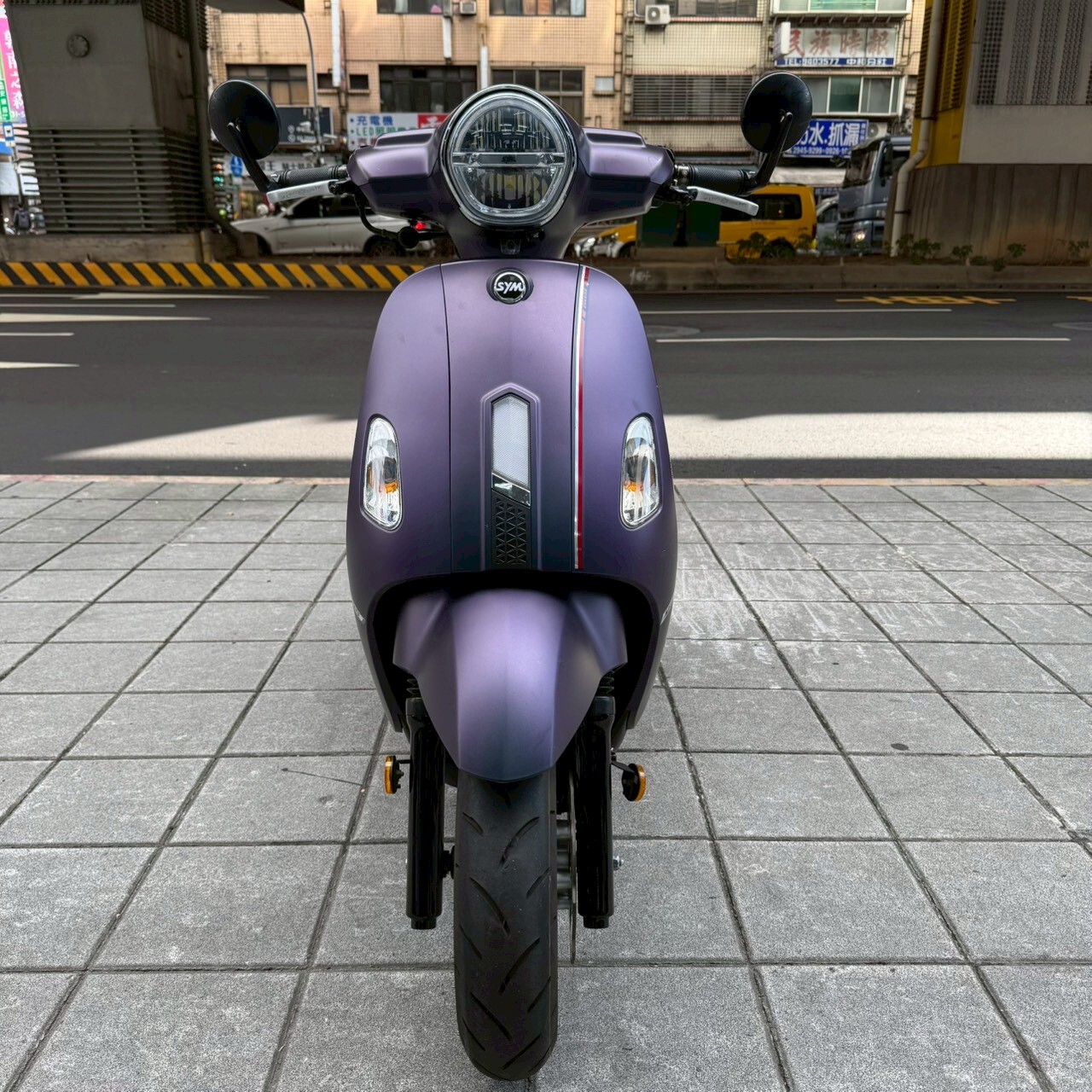 LINE_ALBUM_3910_251115_7