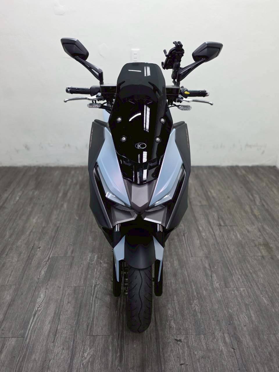 LINE_ALBUM_2025 光陽 ROMA GT180 _9572 $103000 里程46XX_251117_7