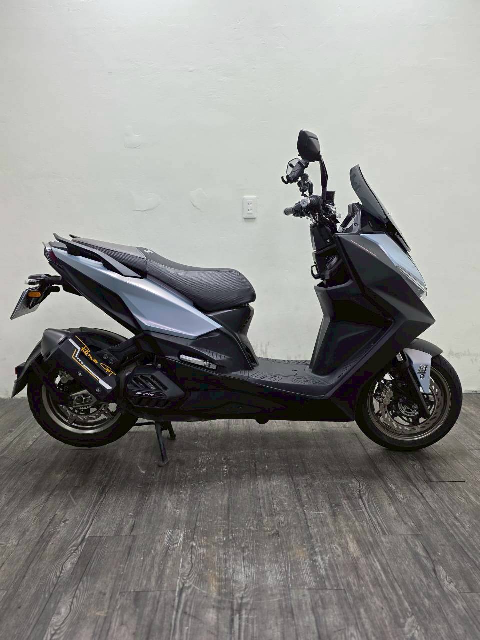 LINE_ALBUM_2025 光陽 ROMA GT180 _9572 $103000 里程46XX_251117_4