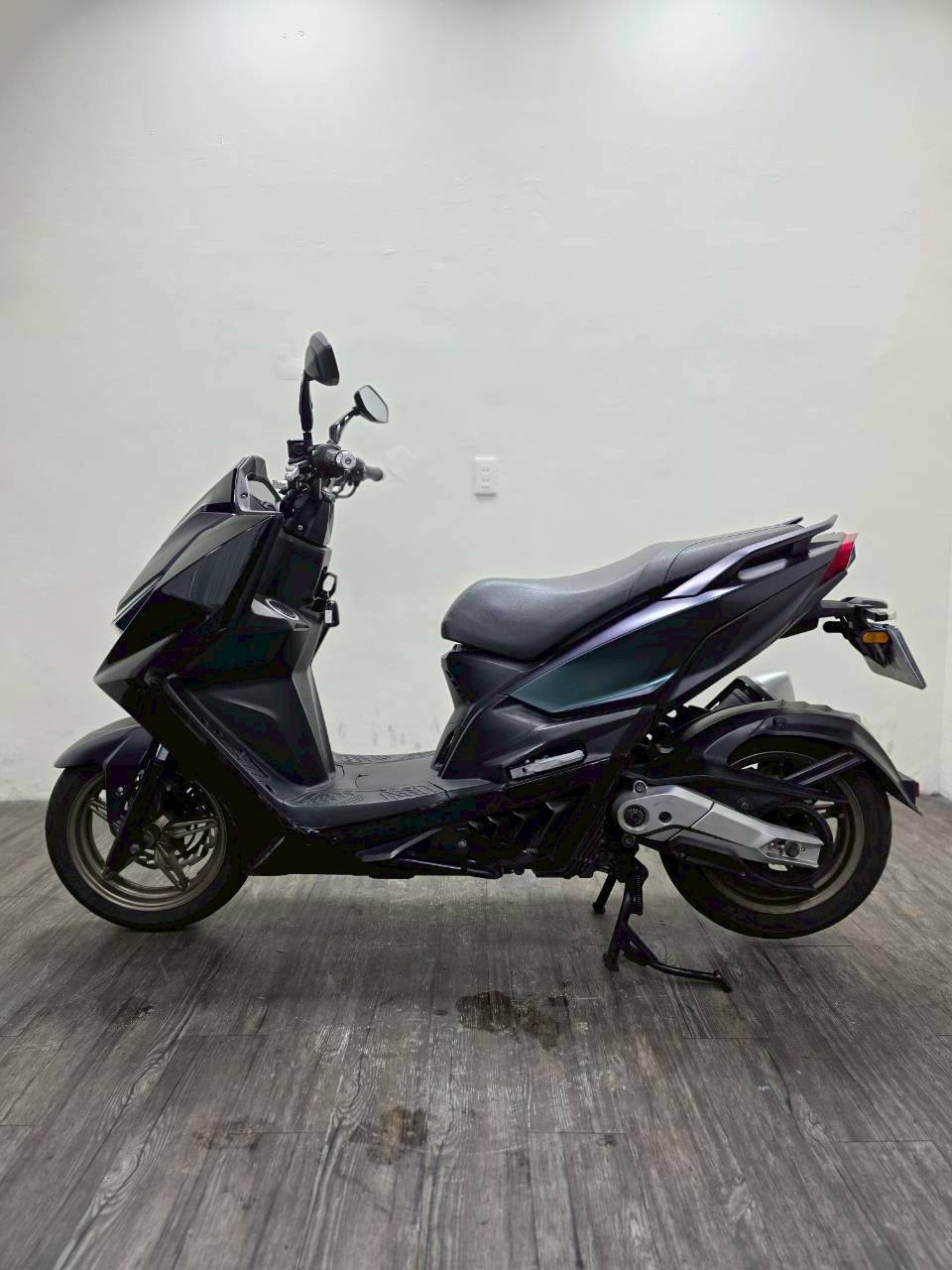 LINE_ALBUM_2021 光陽 KRV180 TCS _1536 $72000 里程19XXX_251117_3