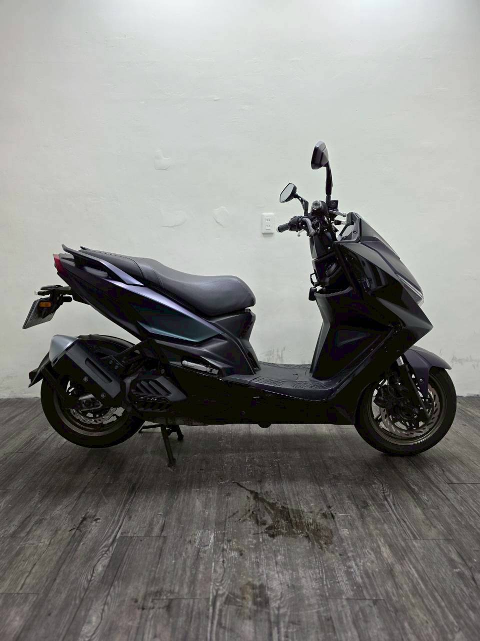 LINE_ALBUM_2021 光陽 KRV180 TCS _1536 $72000 里程19XXX_251117_4