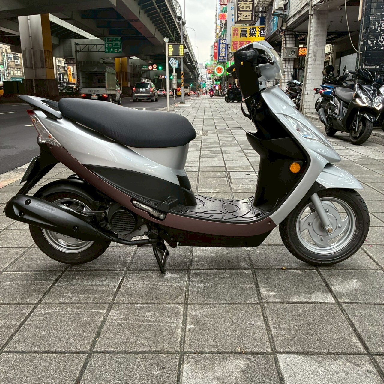 LINE_ALBUM__0333_251120_4