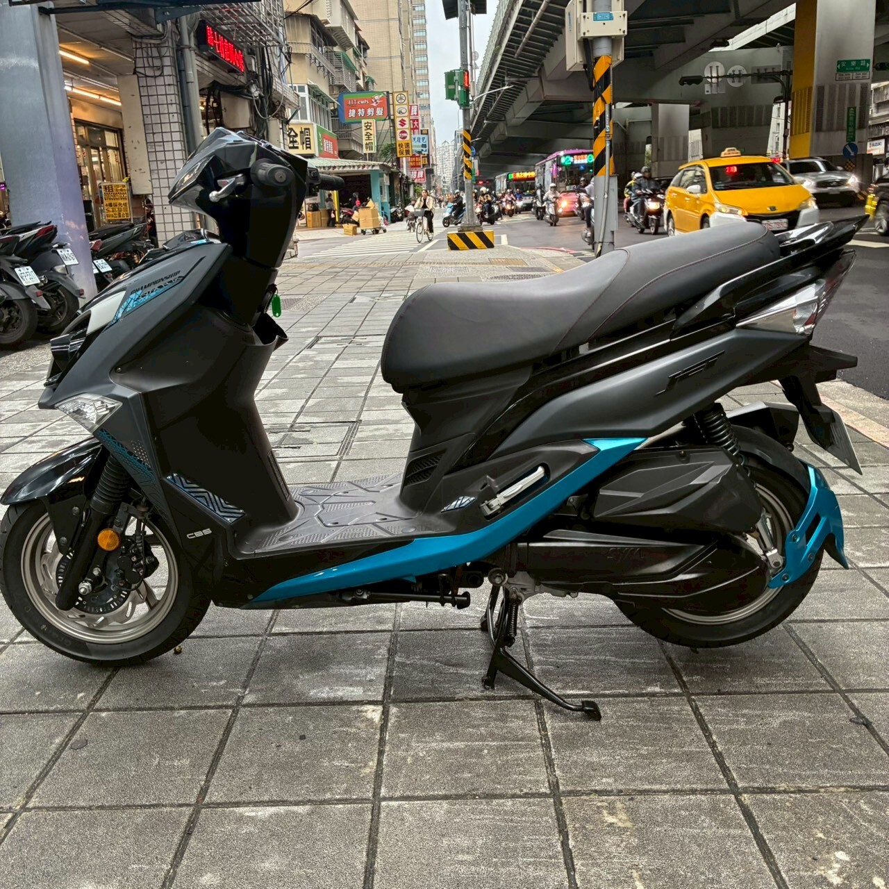 LINE_ALBUM__5332_251120_3