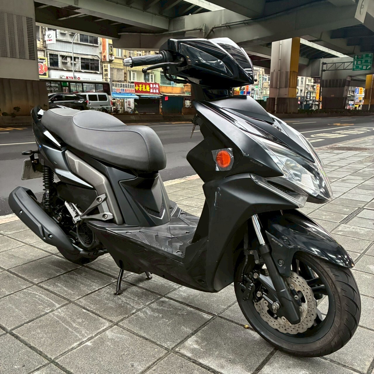 LINE_ALBUM__9502_251120_5