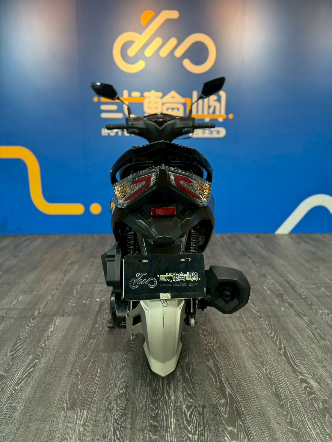 LINE_ALBUM_23年 三陽 JET SR 125 ABS _7355 23825km $73000_251127_1