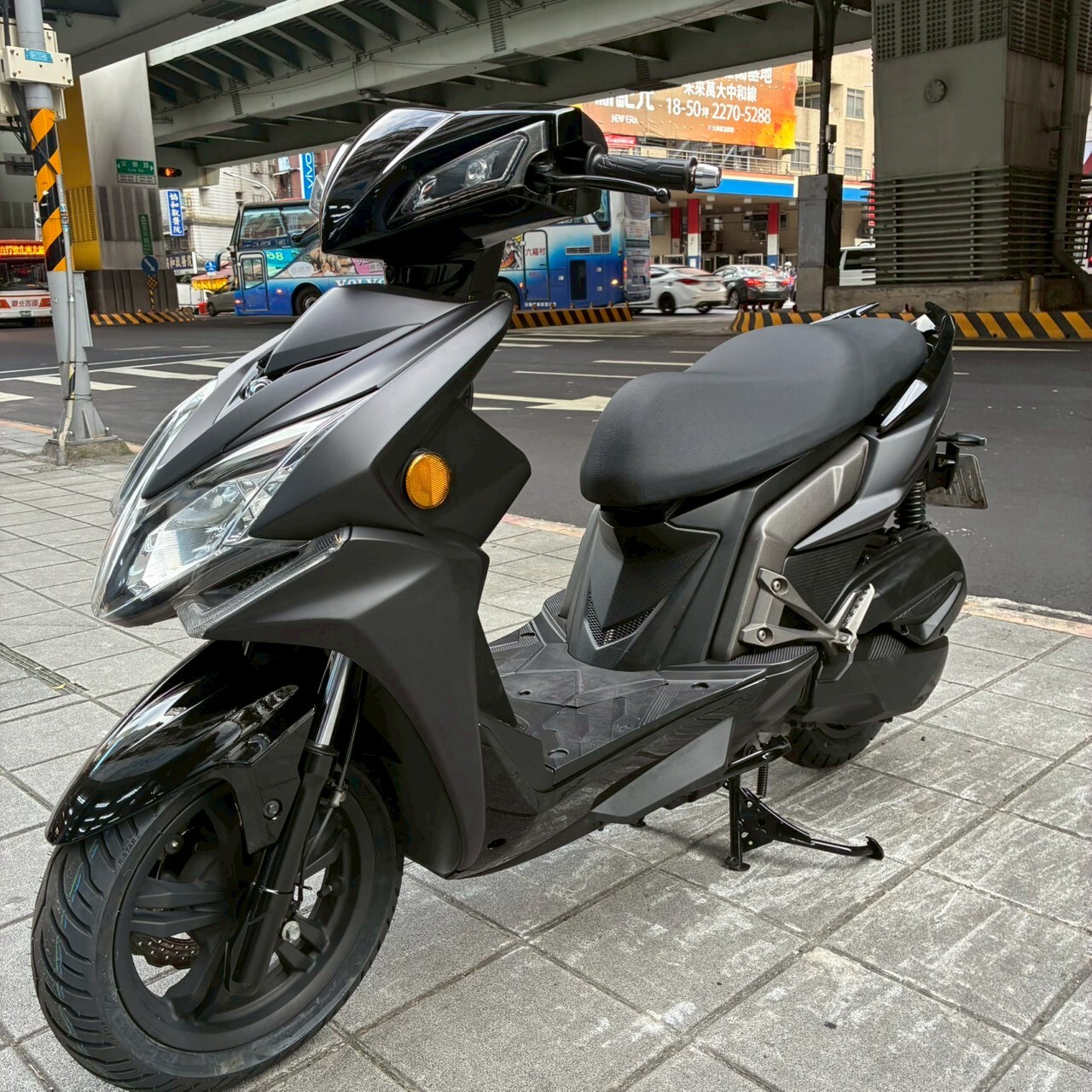 LINE_ALBUM_2017 光陽 雷霆S150 RACINGS 雙碟 _7385 $42000_251127_6