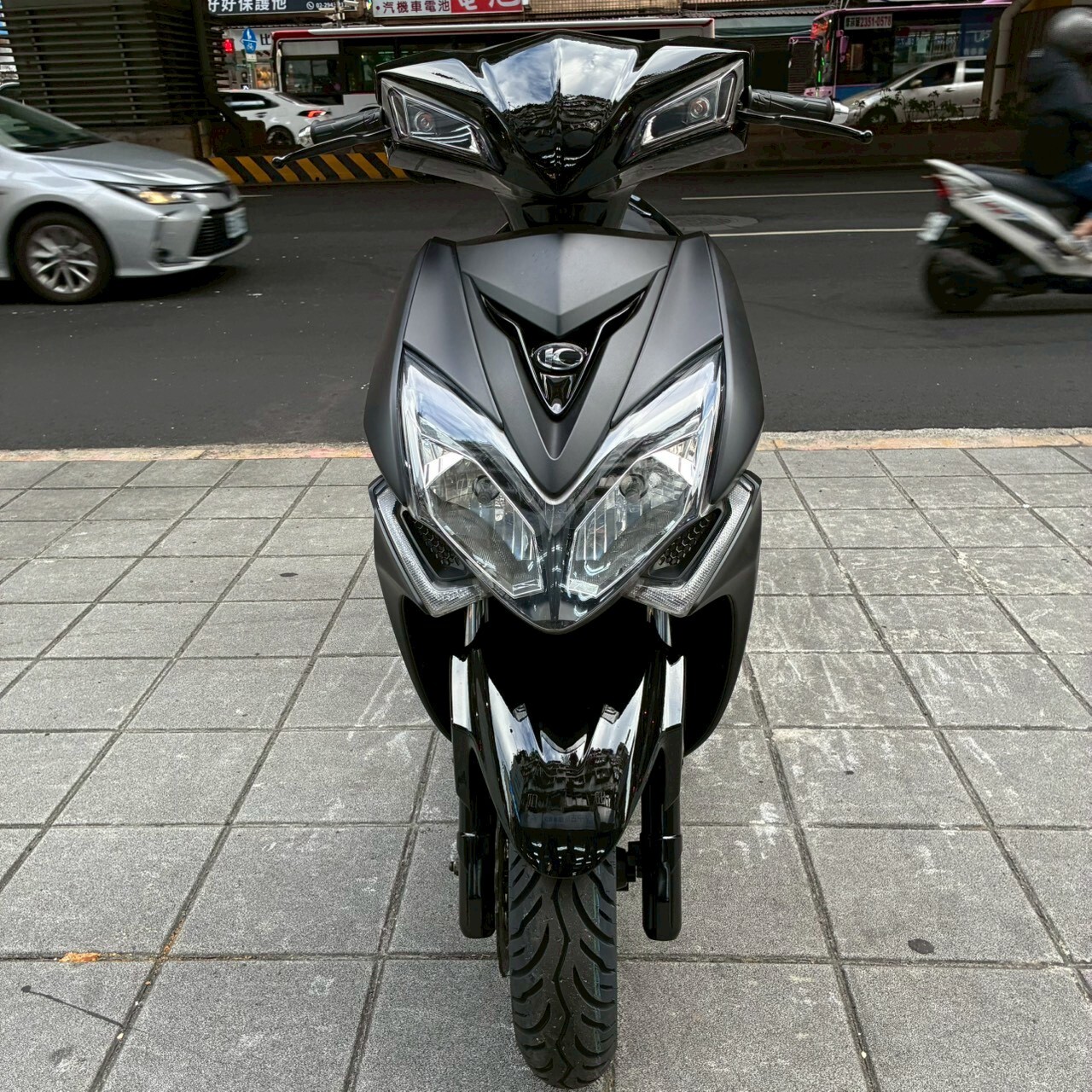 LINE_ALBUM_2017 光陽 雷霆S150 RACINGS 雙碟 _7385 $42000_251127_7