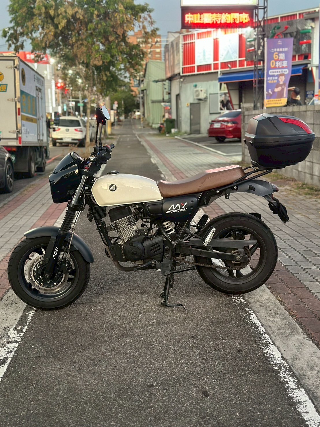 LINE_ALBUM_2022 宏佳騰 MY RETRO 150 ABS _7661 23xxKM $59,999_251129_2