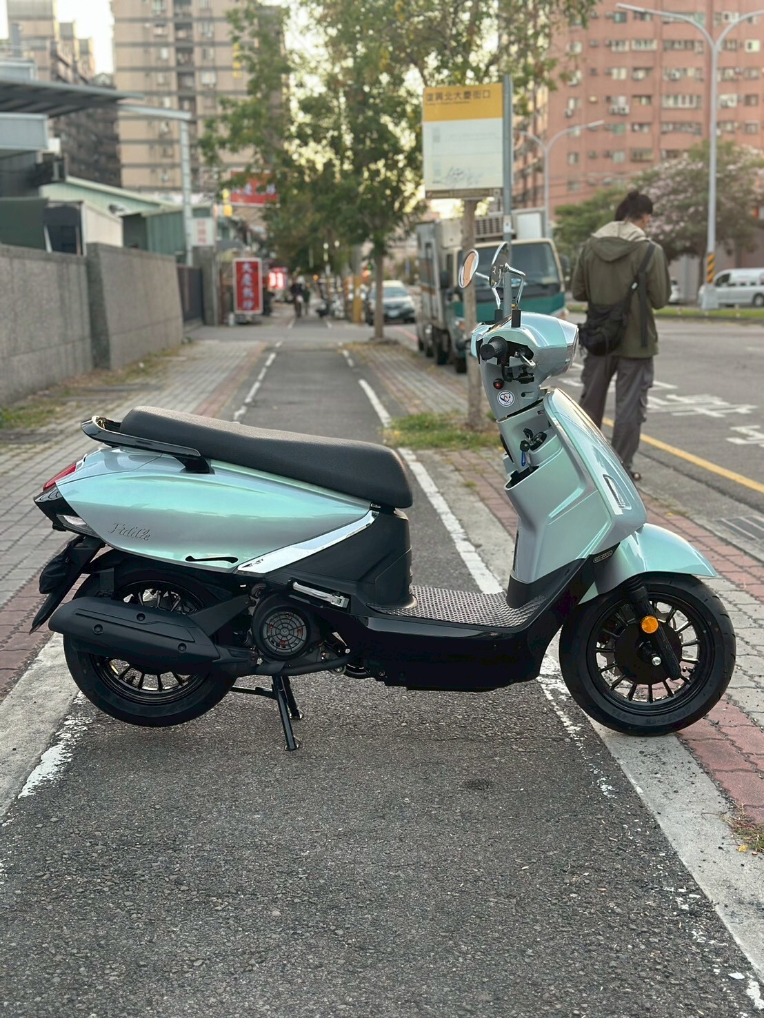 LINE_ALBUM_2025 三陽 FIDDLE 125 雙碟版 _1520 1xxKM $72,000_251129_1