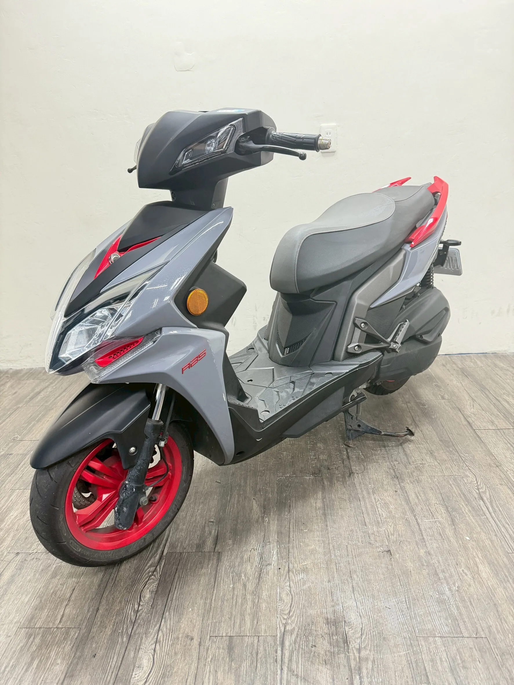 LINE_ALBUM_2022 光陽 雷霆S 150 ABS _0969 $59000 里程 16XXx_251201_6