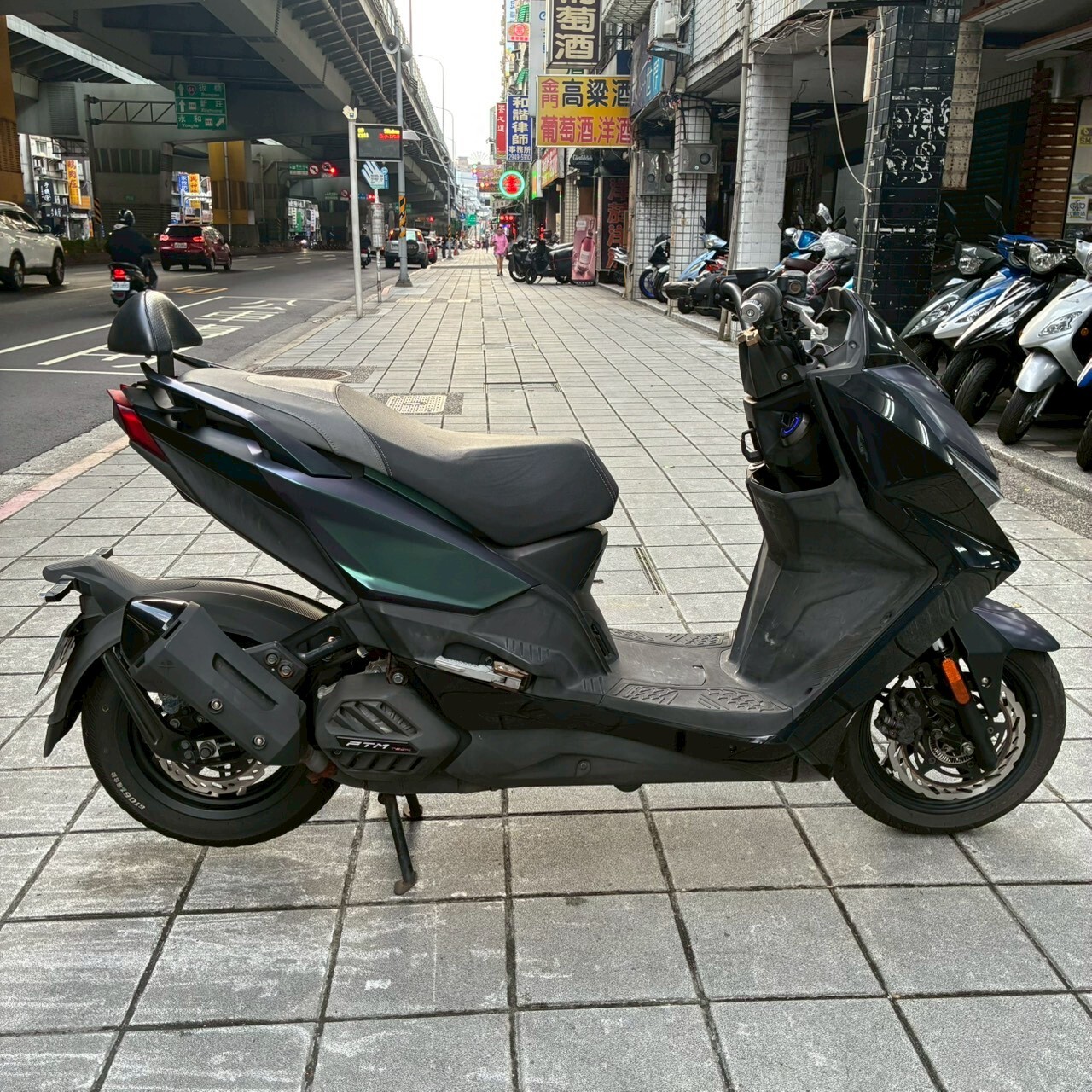 LINE_ALBUM_2023 光陽 KRV 180 MOTO _1910 $48000_251202_4