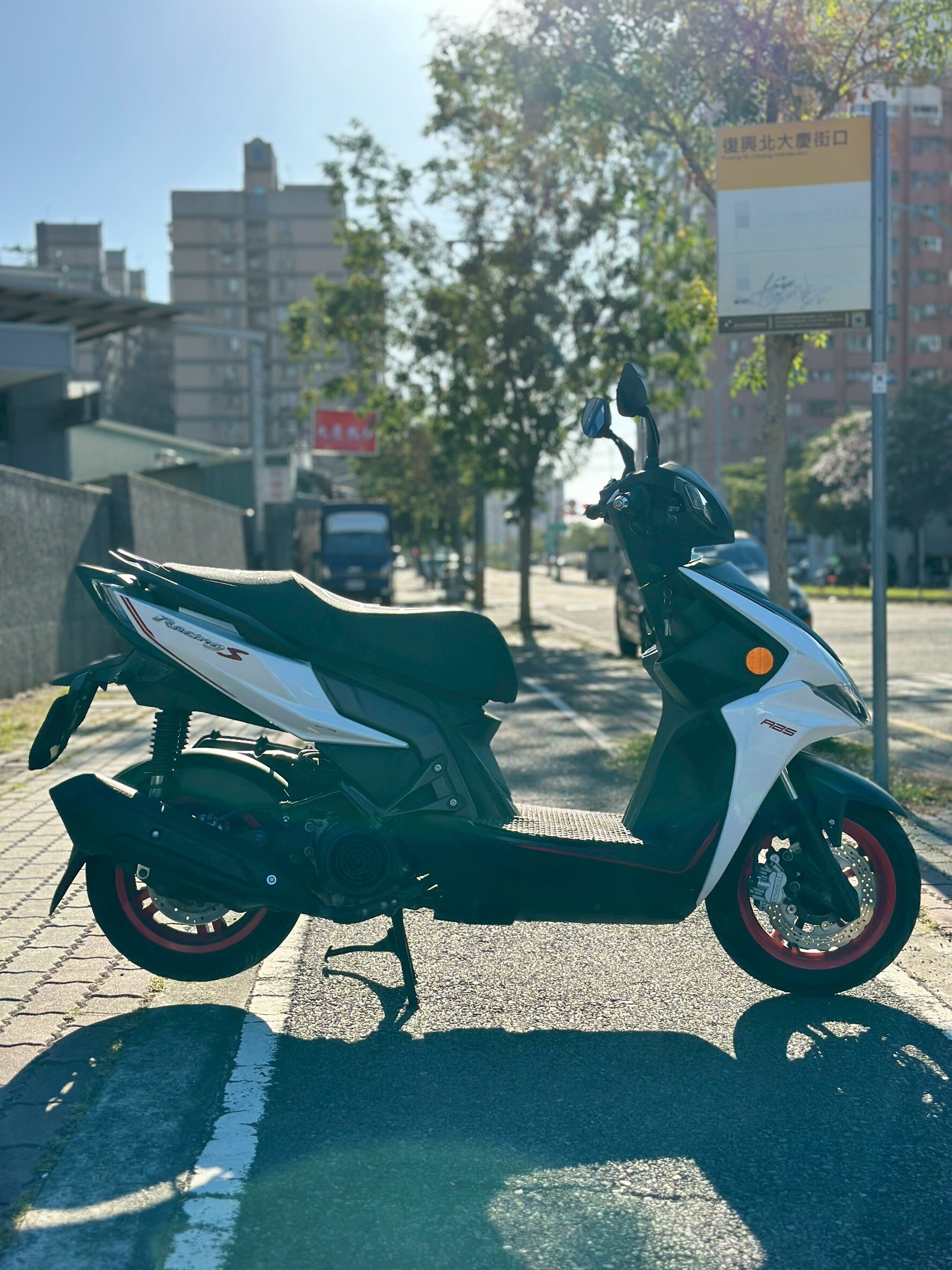 LINE_ALBUM_2020 光陽 雷霆S 150 ABS _8732 160xxKM $55,000_251202_1