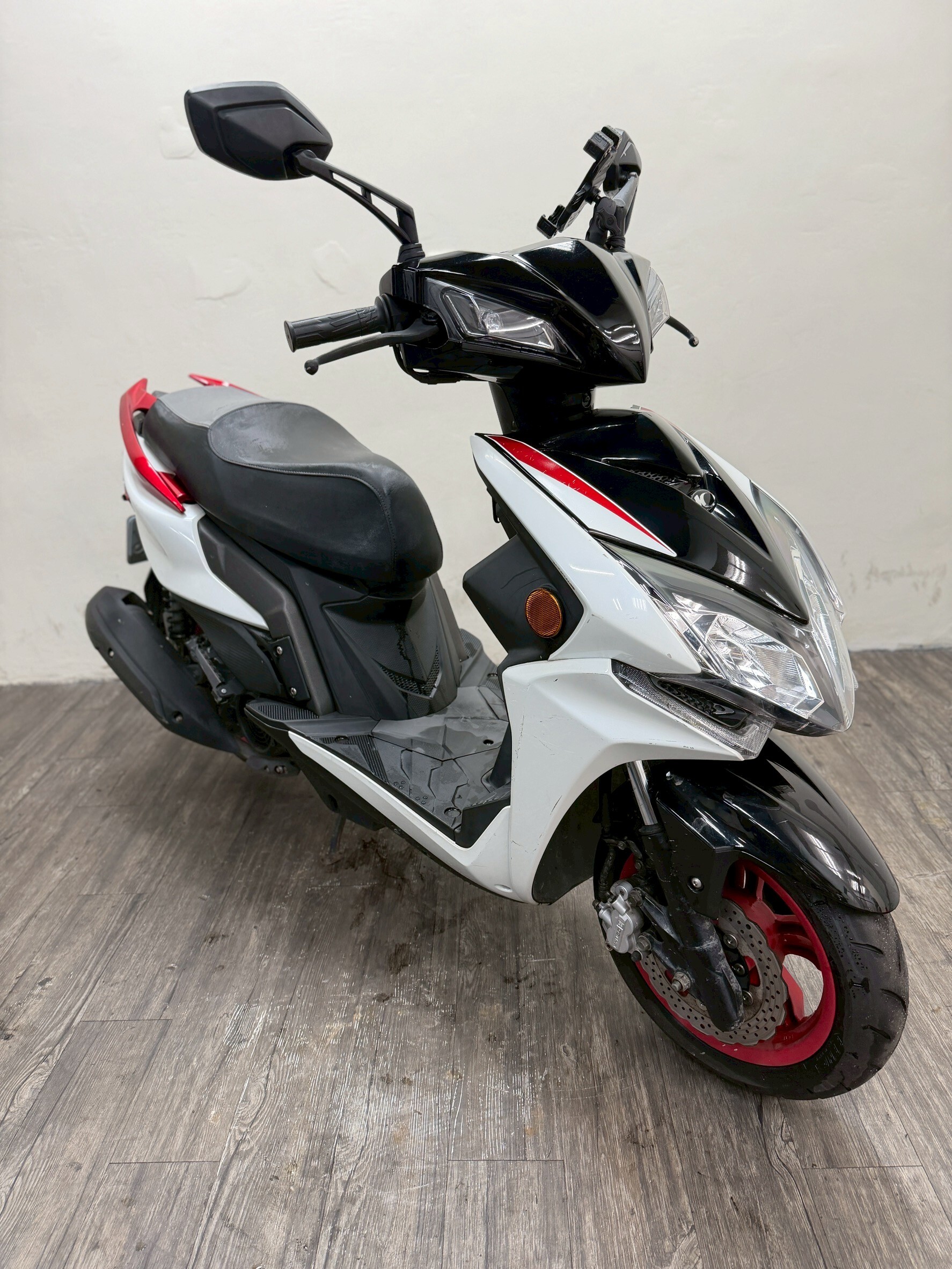 LINE_ALBUM_2023 光陽 雷霆S 125 雙碟 _3806 $ 55000 里程37XX_251203_5