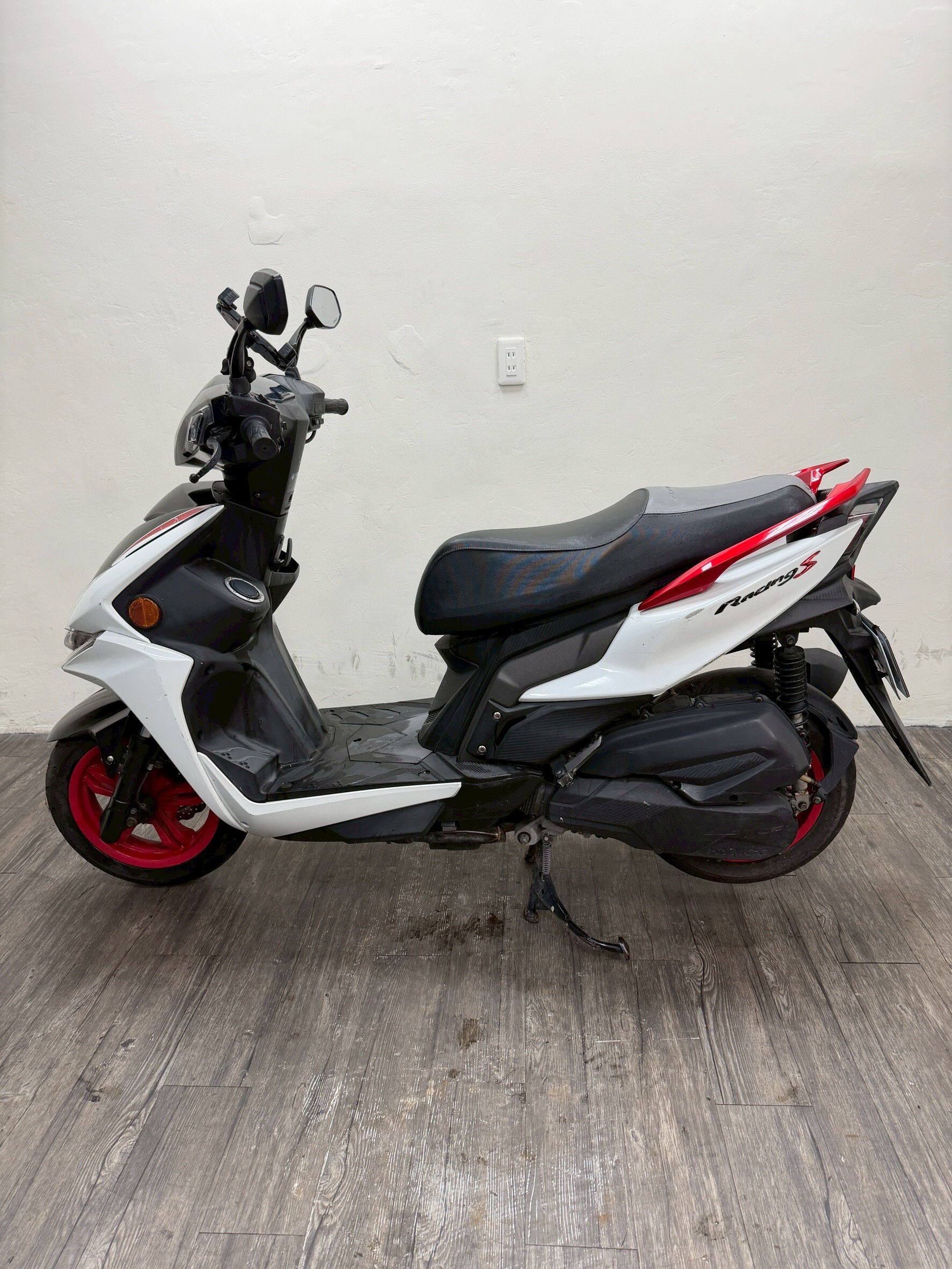 LINE_ALBUM_2023 光陽 雷霆S 125 雙碟 _3806 $ 55000 里程37XX_251203_3