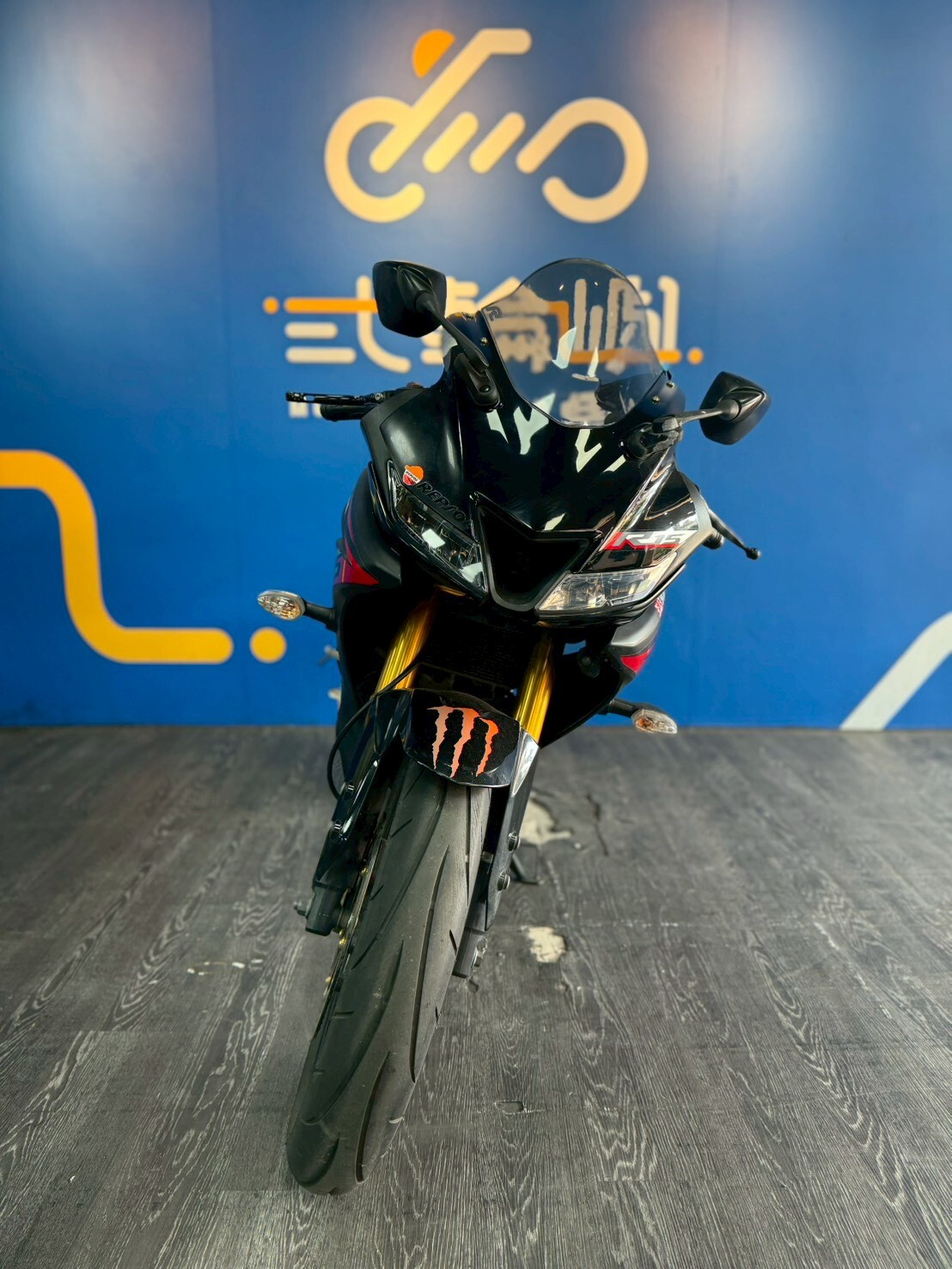 LINE_ALBUM_20年 山葉 R15V3 倒叉 國際檔 _9785 38901km $45000(特價現況販售)_251204_5