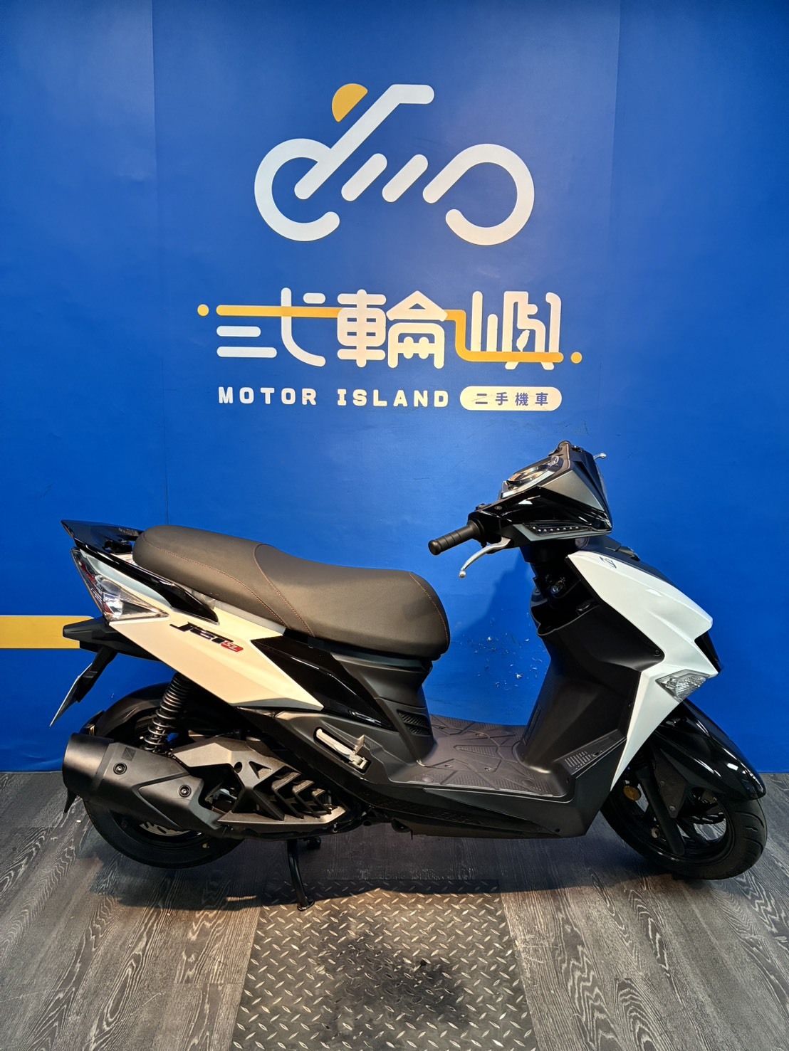 line_oa_chat_251205_150040_group_3